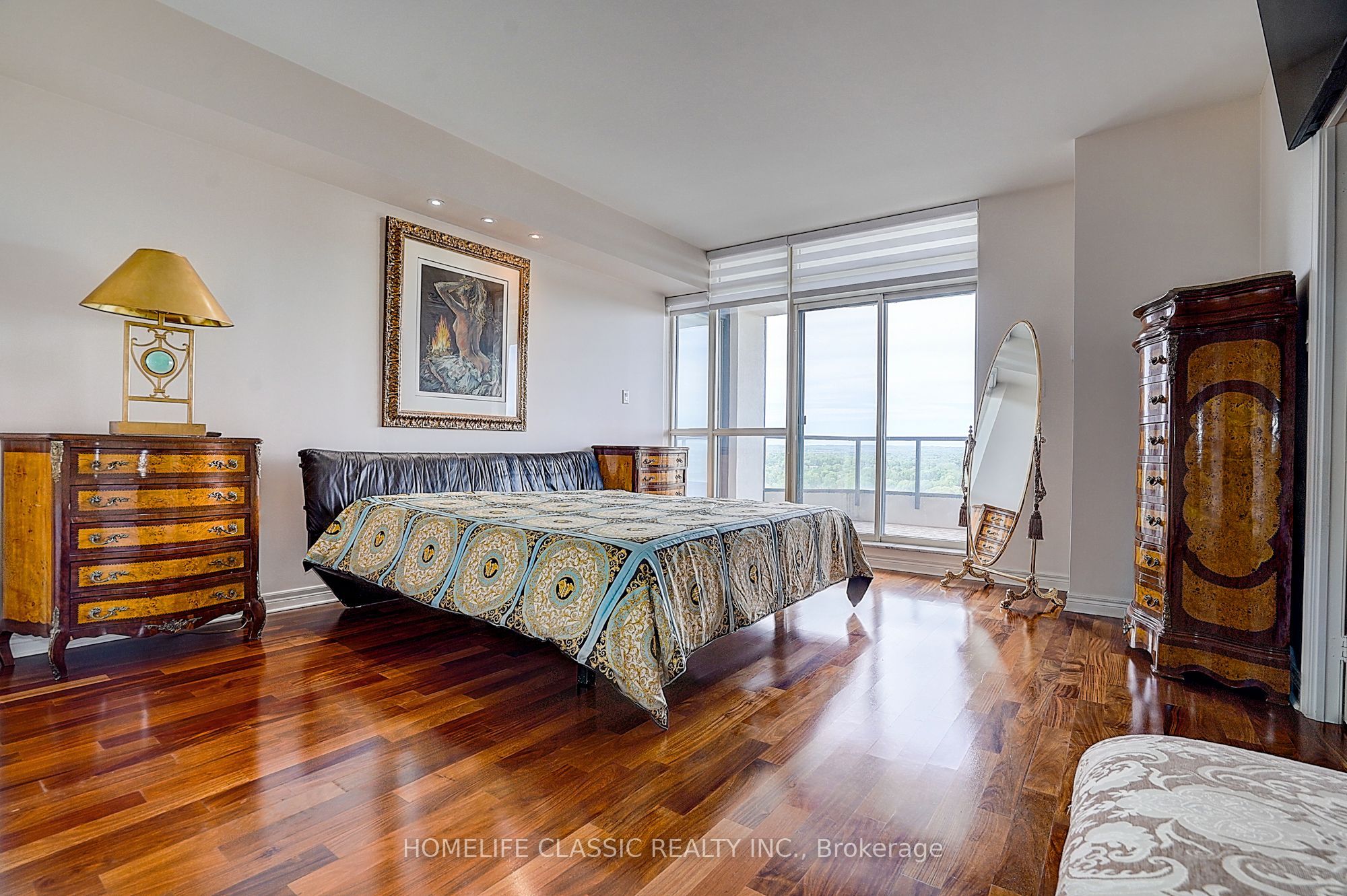 1 Clark Avenue Ph 7 Property Photo 33
