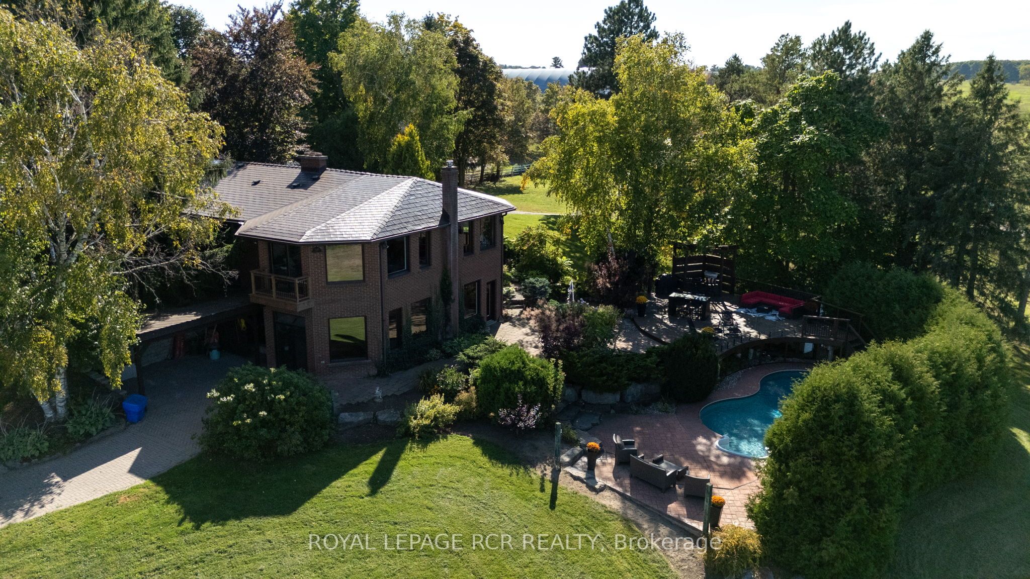 15735 Highway 27 Property Photo 11