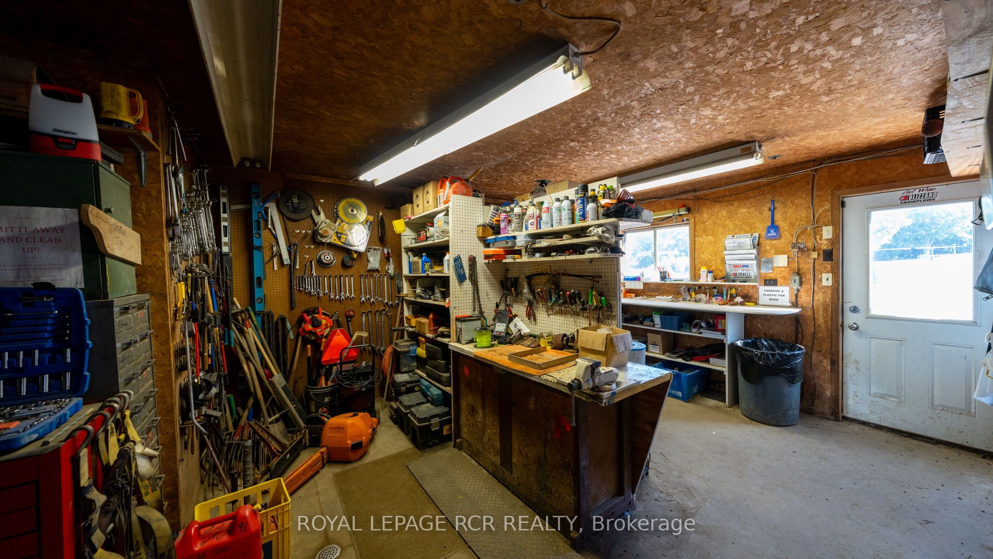 15735 Highway 27 Property Photo 18