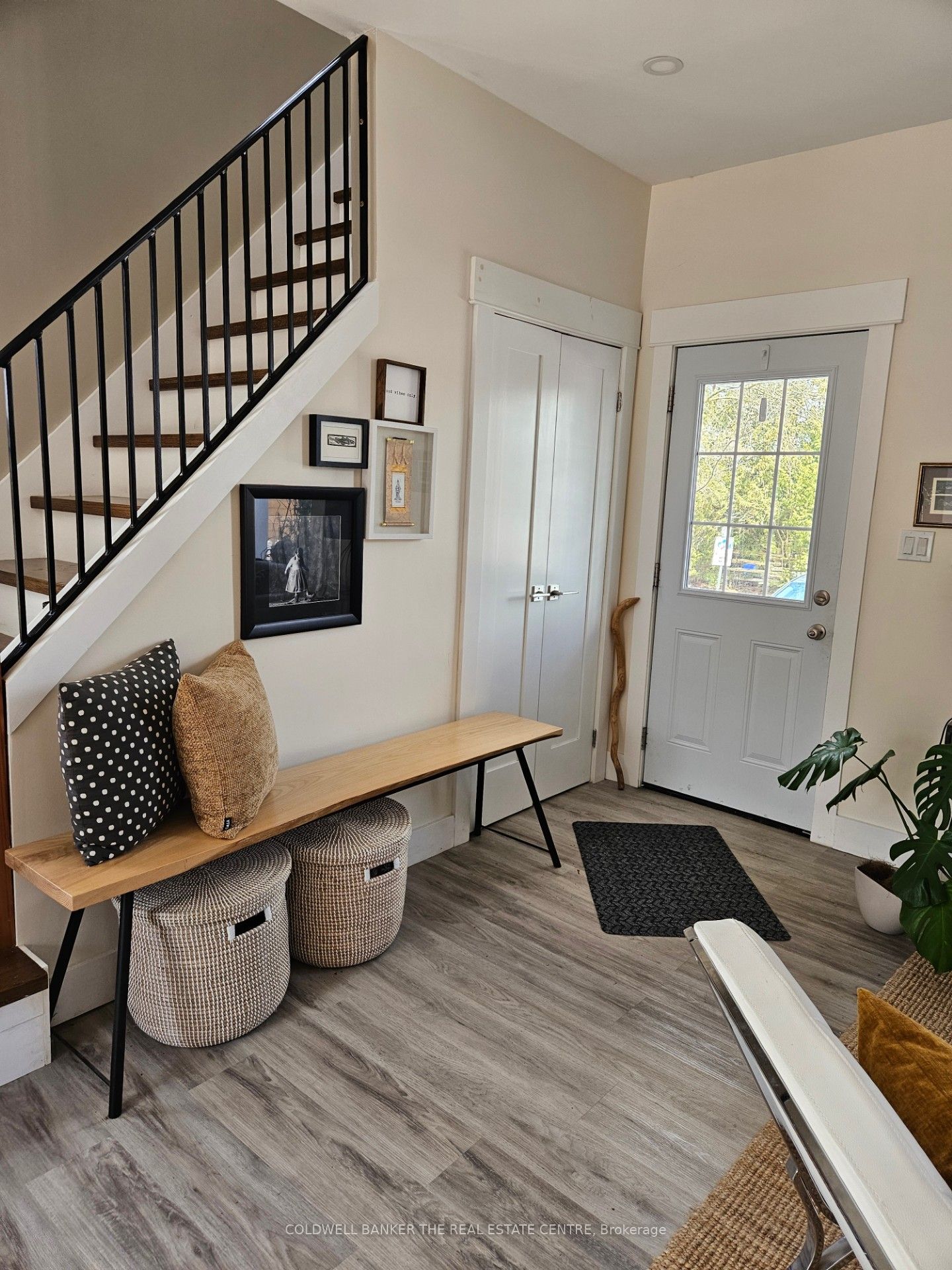 61 Brock Street E B Property Photo 1