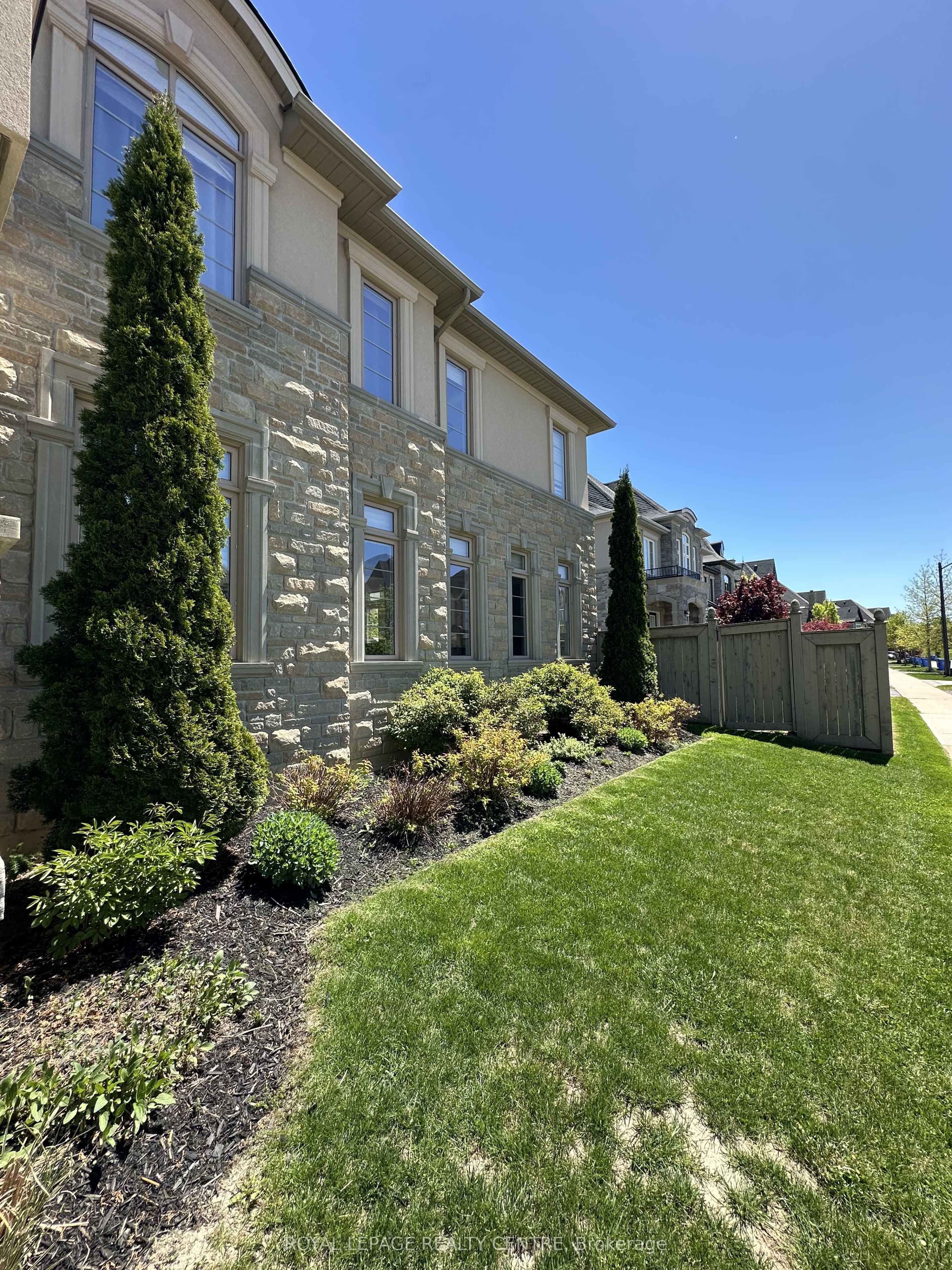 17 Bri Way Property Photo 8