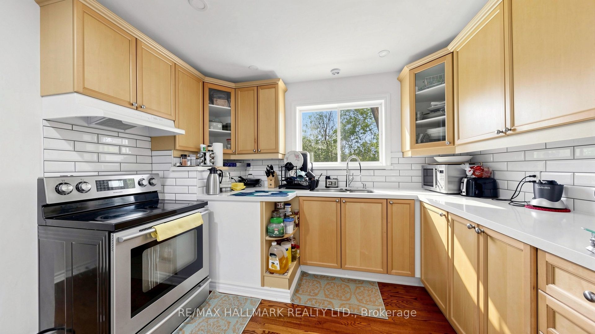 46 Collins Crescent Property Photo 12