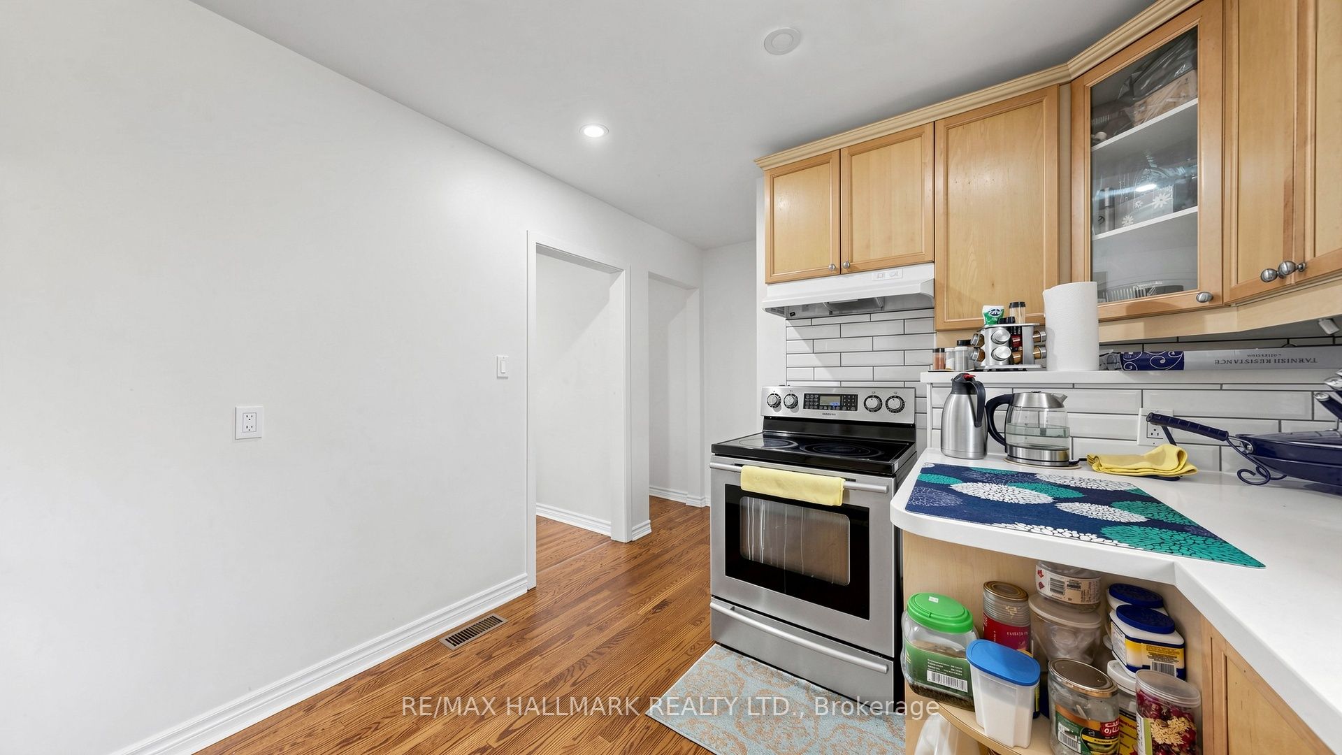 46 Collins Crescent Property Photo 13