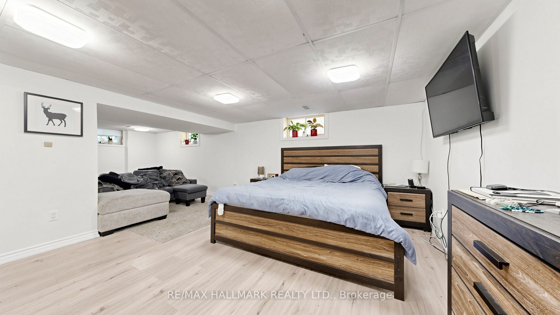 46 Collins Crescent Property Photo 29