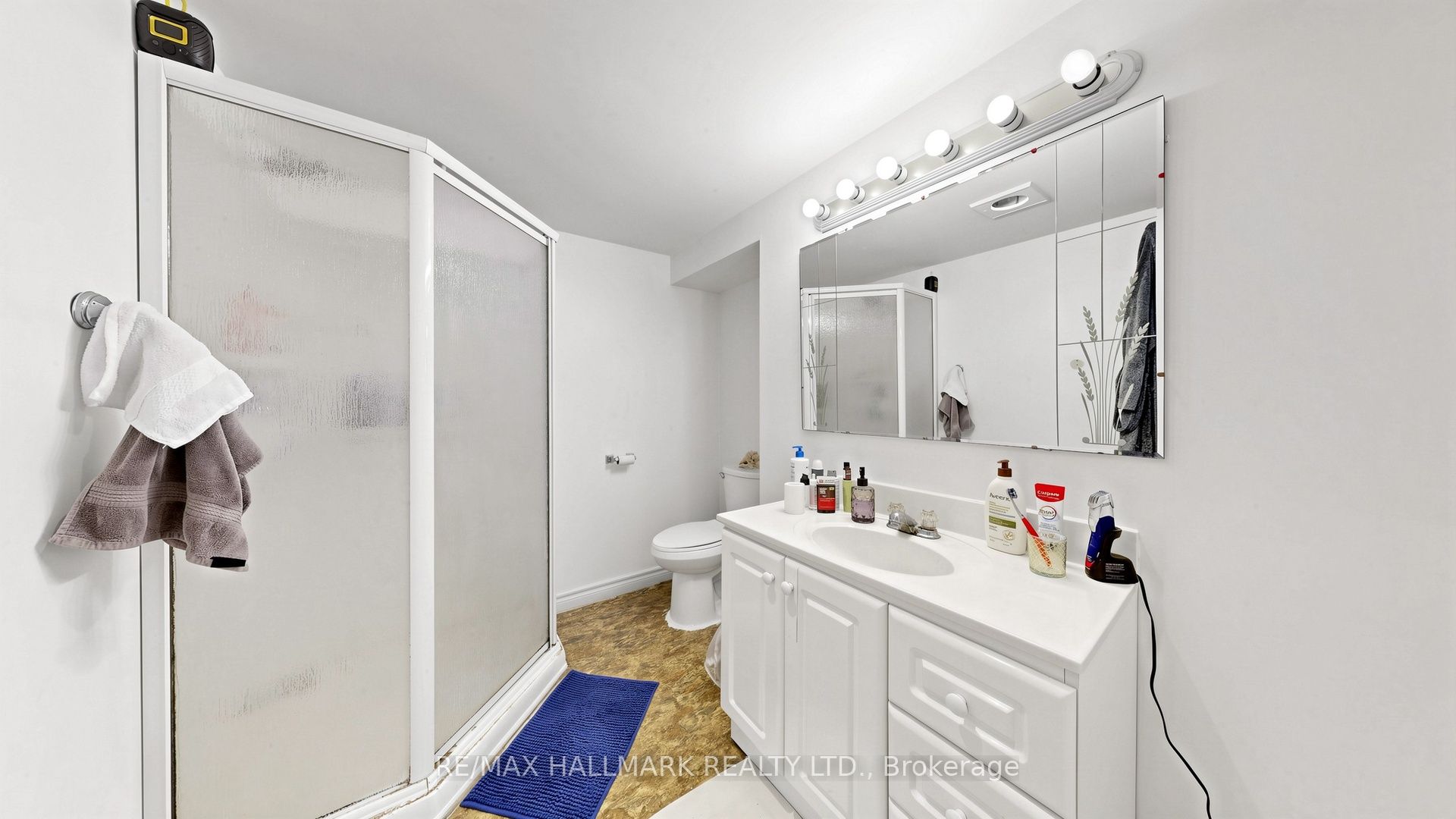 46 Collins Crescent Property Photo 32
