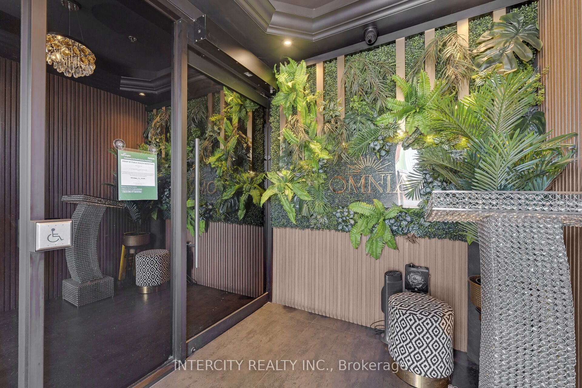 100 Regina Road 5 Property Photo 3
