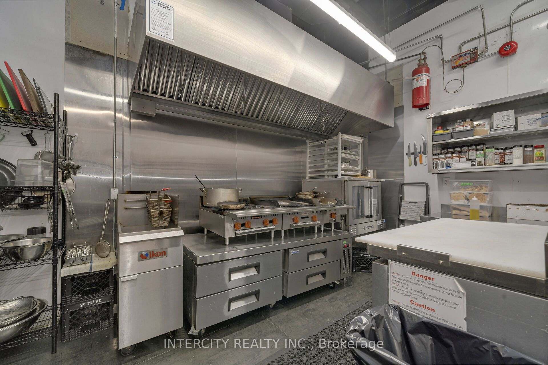 100 Regina Road 5 Property Photo 25