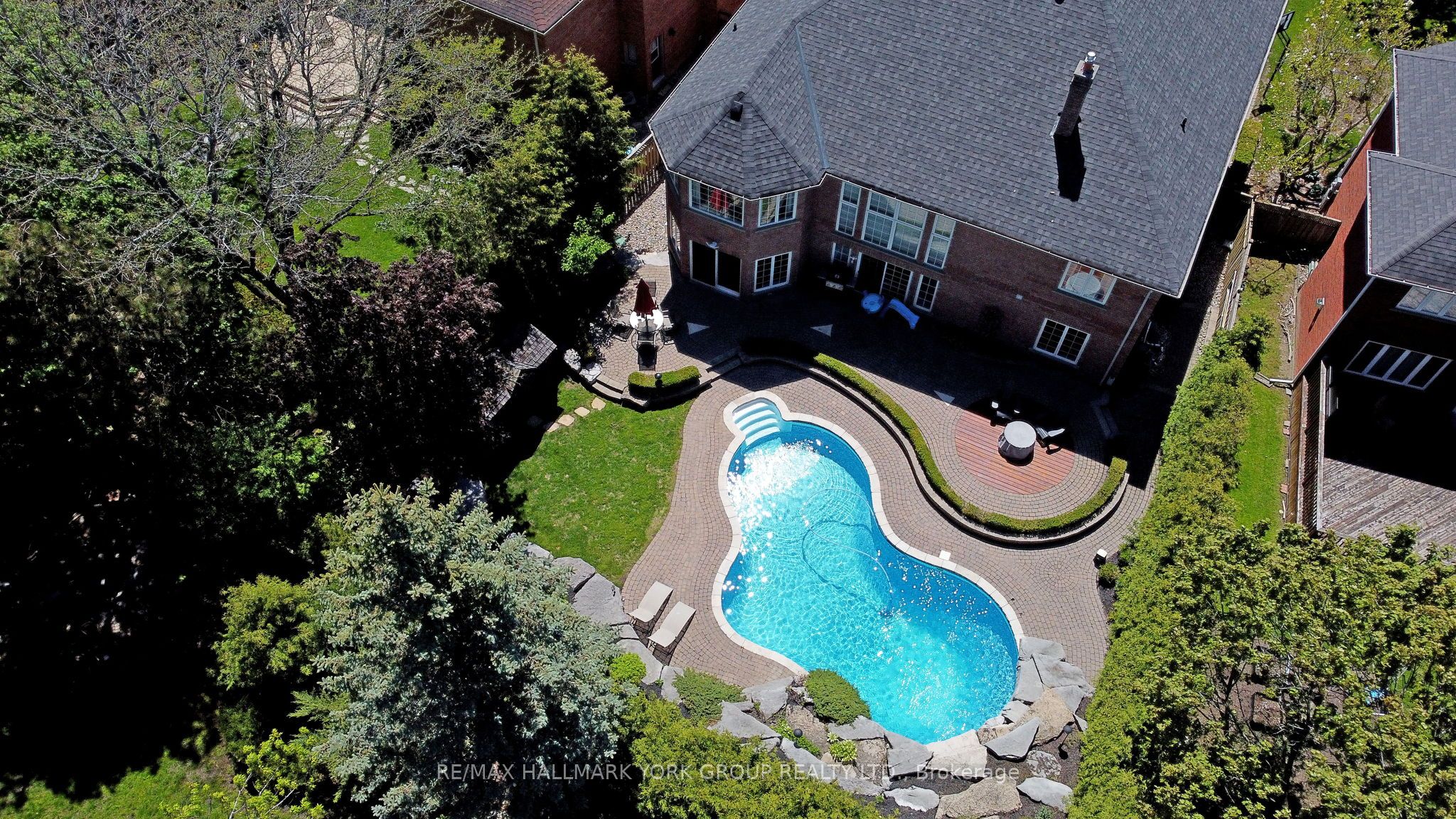 953 Damascus Court Property Photo 42