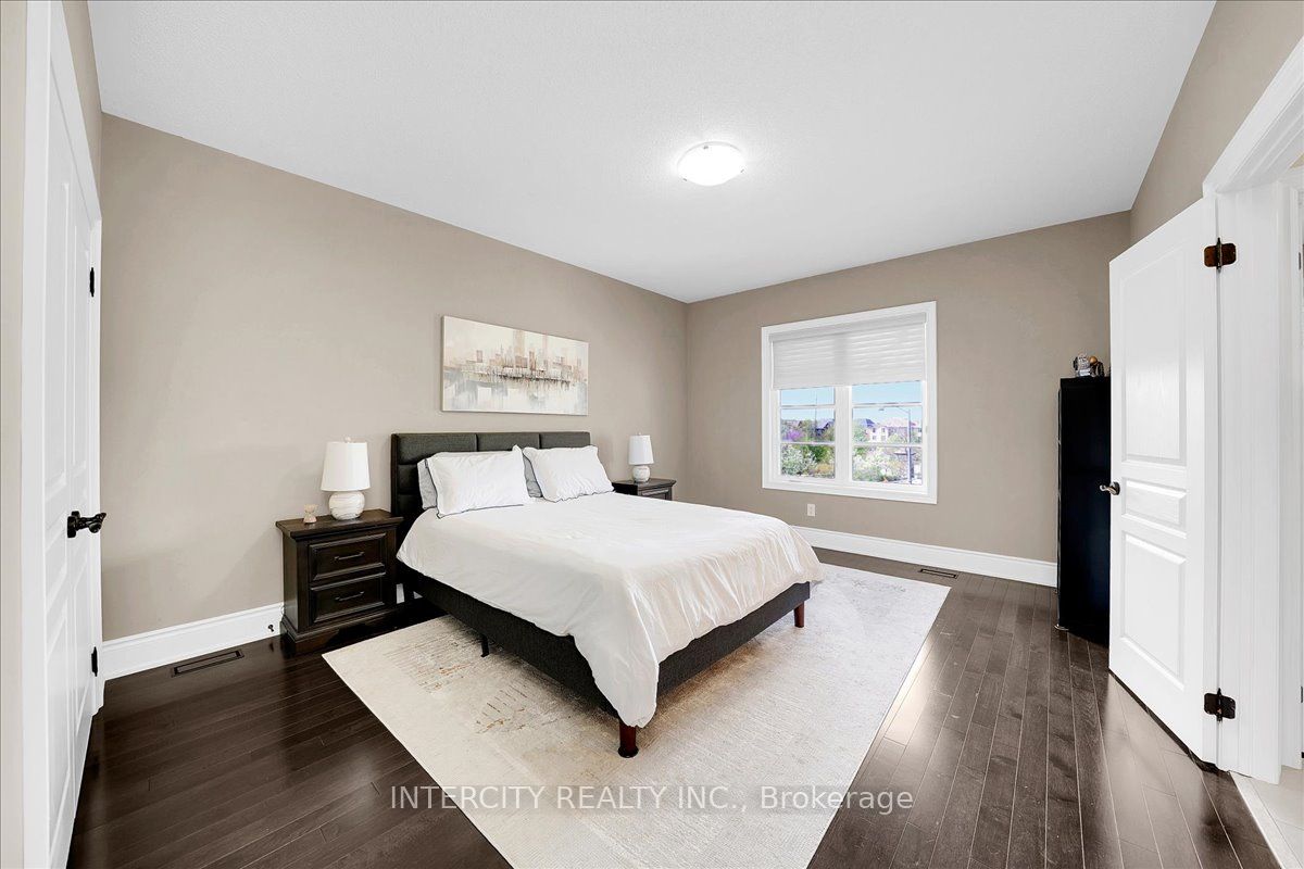 233 Carisbrooke Circle Property Photo 40