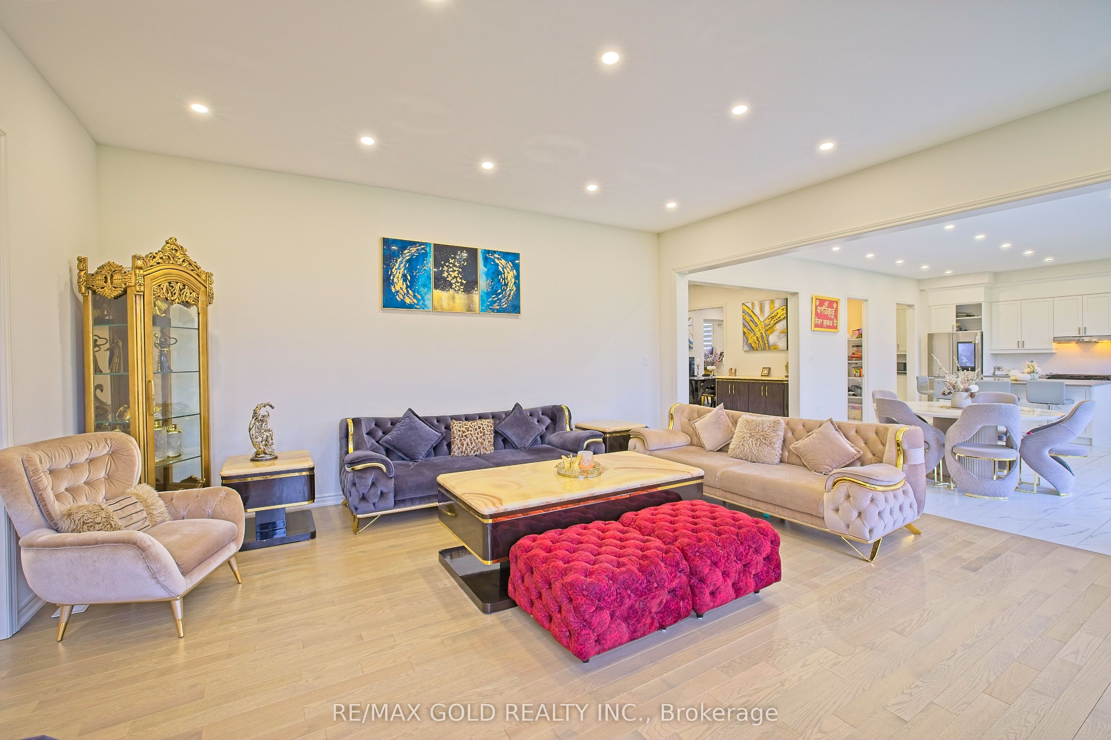 19 Marigold Boulevard Property Photo 22