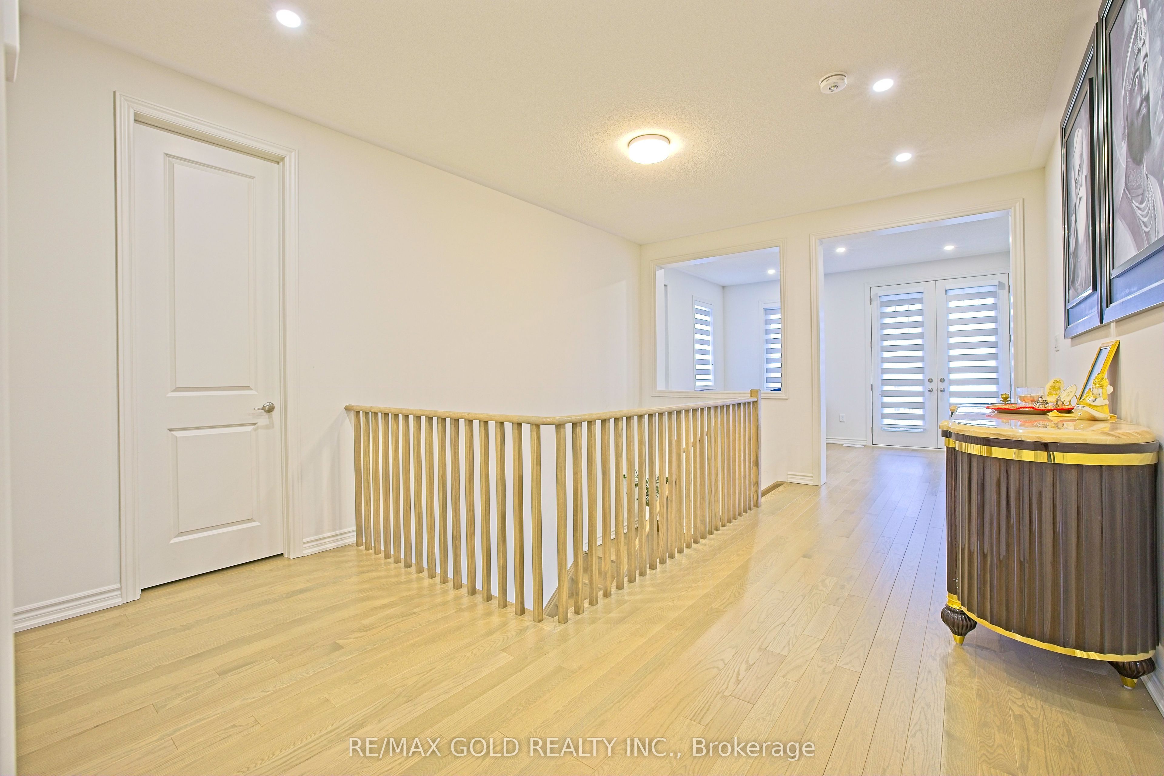 19 Marigold Boulevard Property Photo 28