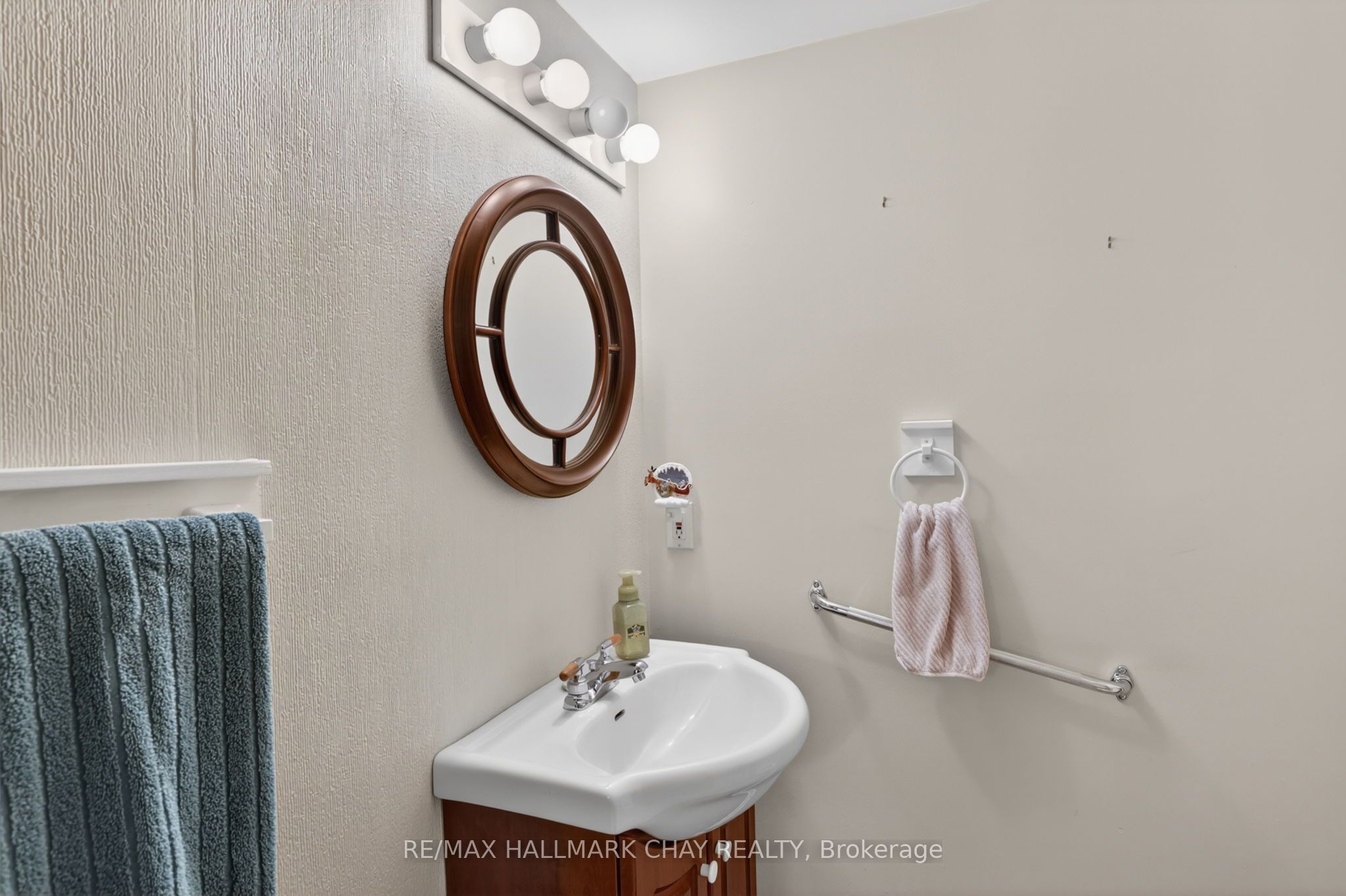 77 Mill Street E 34 Property Photo 11