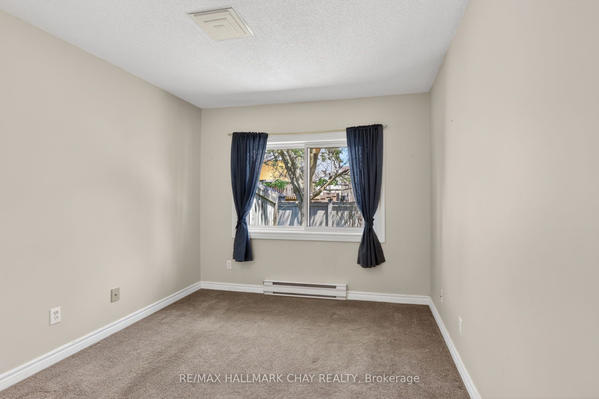 77 Mill Street E 34 Property Photo 17
