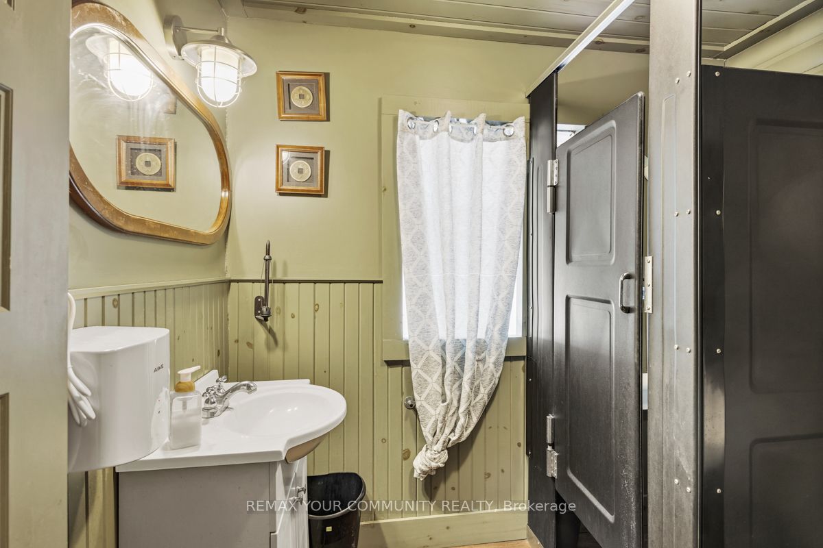 73 Big Bay Point Road Property Photo 14
