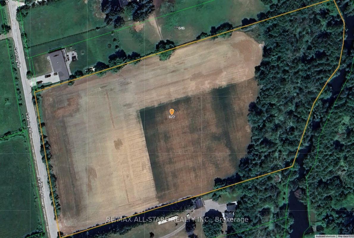 672 Catering Road Property Photo 1