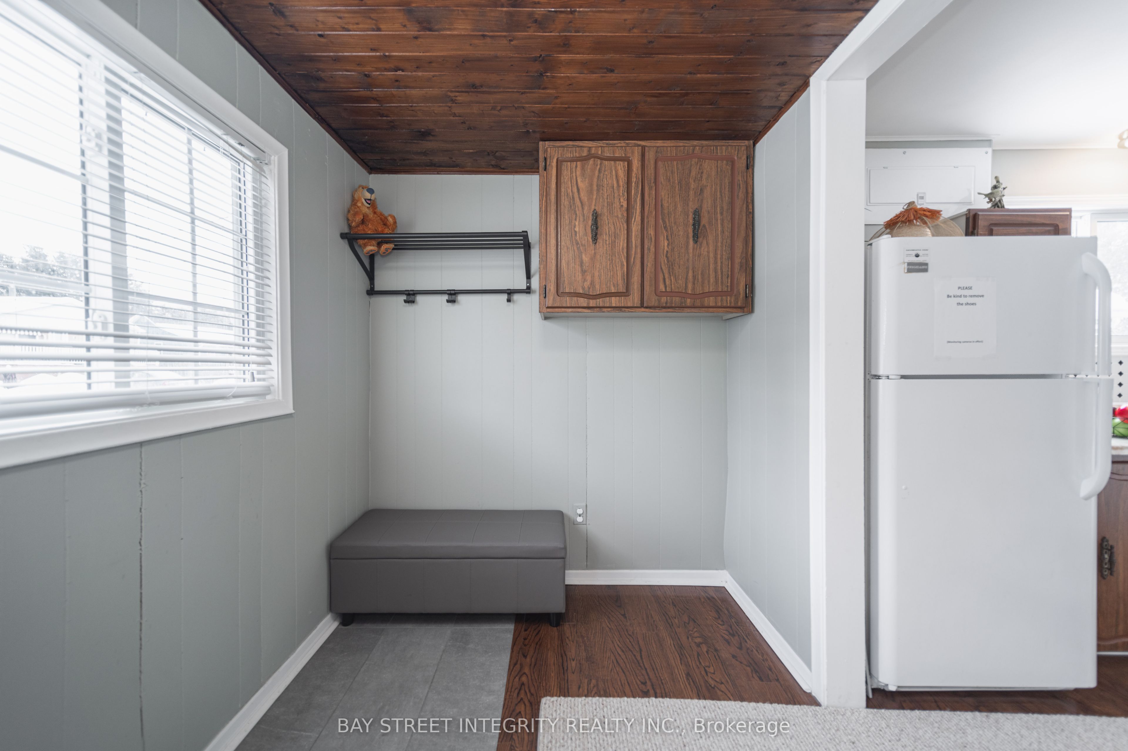74 De La Salle Boulevard Property Photo 19