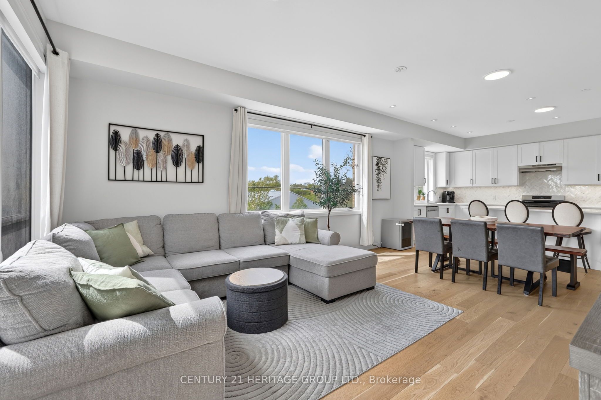 50 Baynes Way 1 Property Photo 6