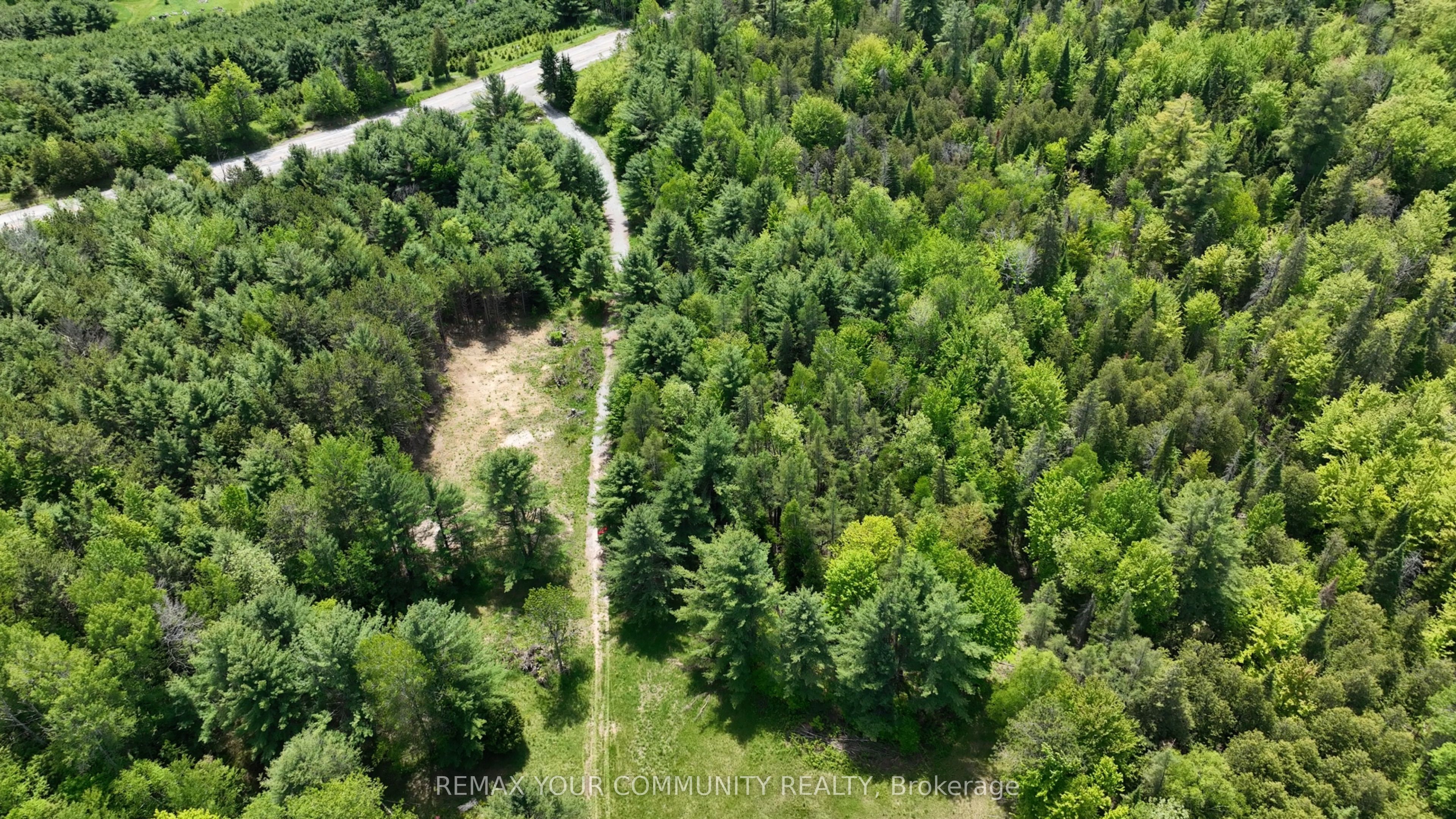 574 Zephyr Rd Property Photo 1