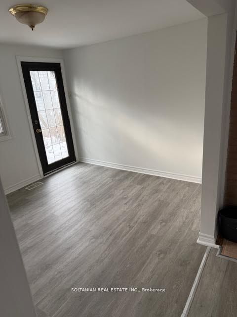 207 Bayview Avenue Property Photo 4