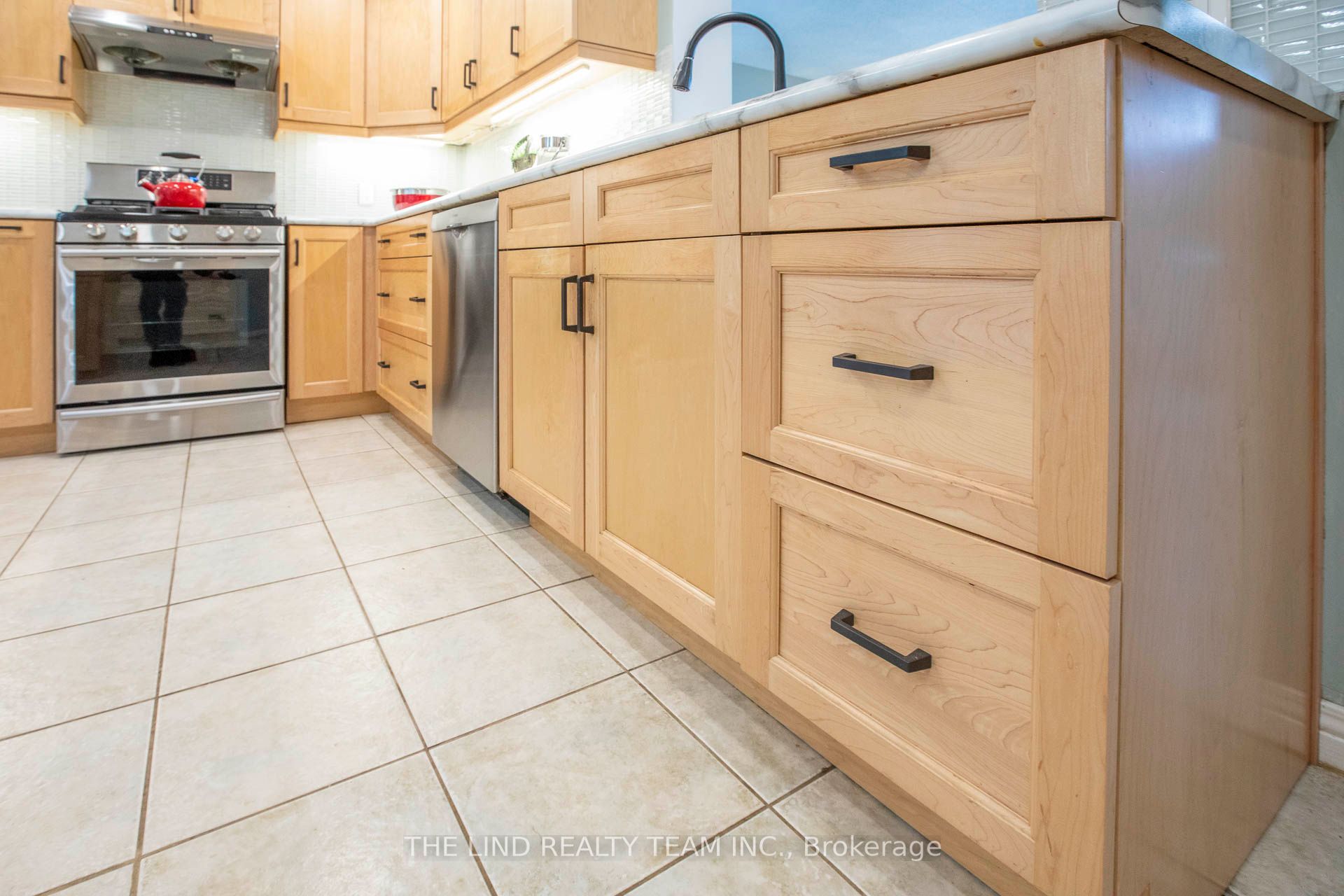 272 Jeff Smith Court Property Photo 10