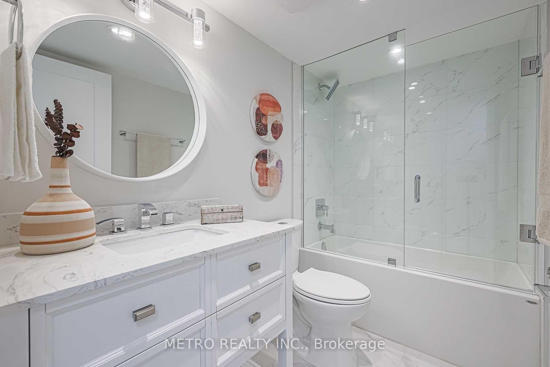 30 Harding Boulevard 706 Property Photo 18