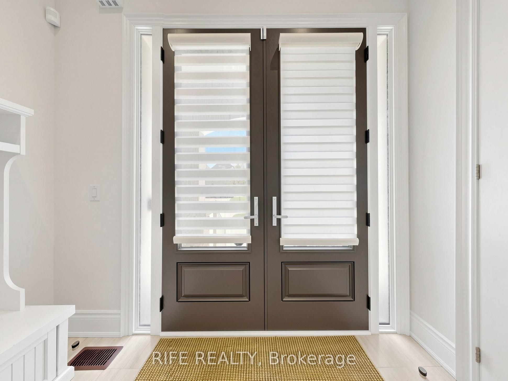 18 Rossini Drive Property Photo 3