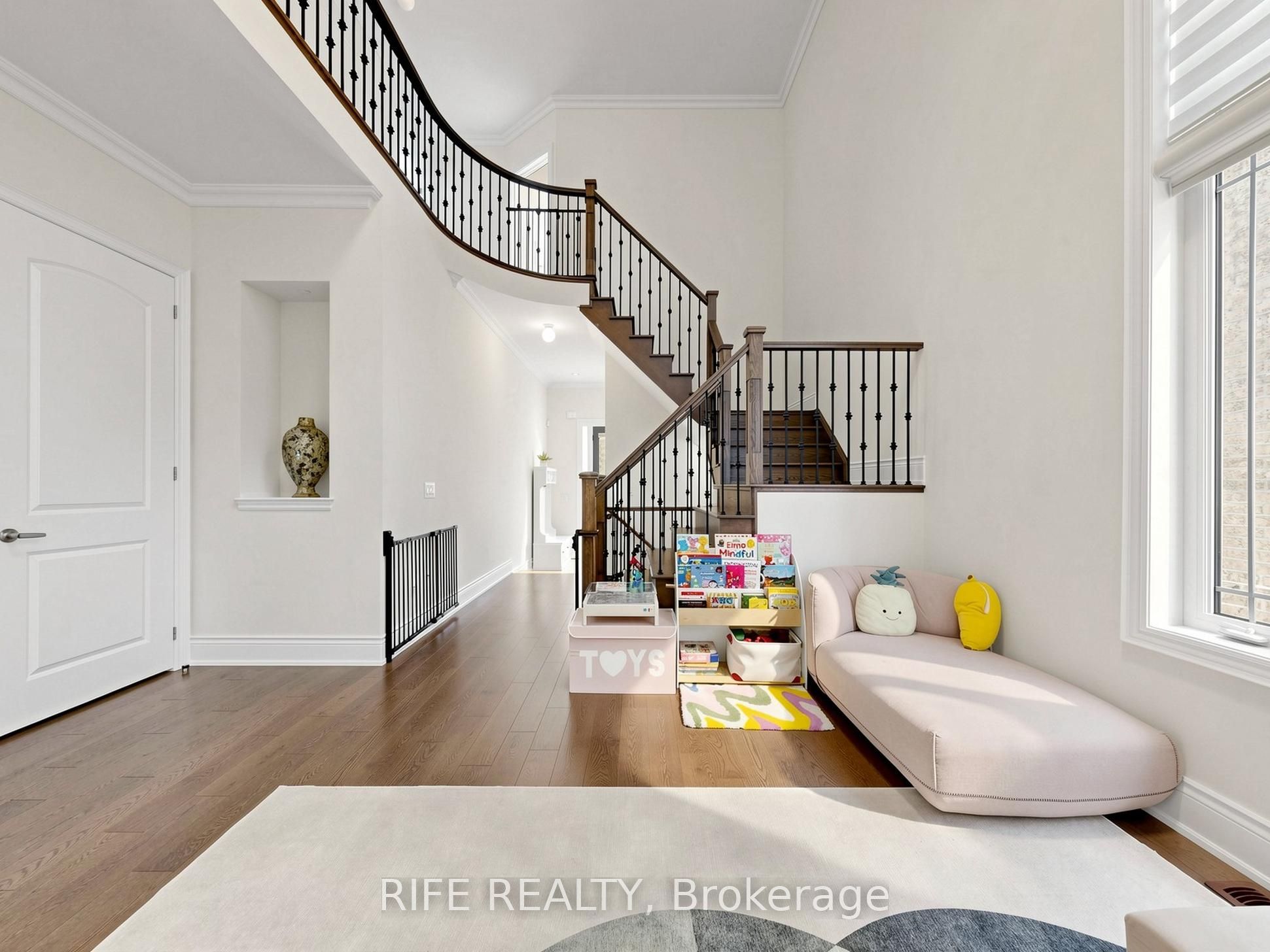 18 Rossini Drive Property Photo 7