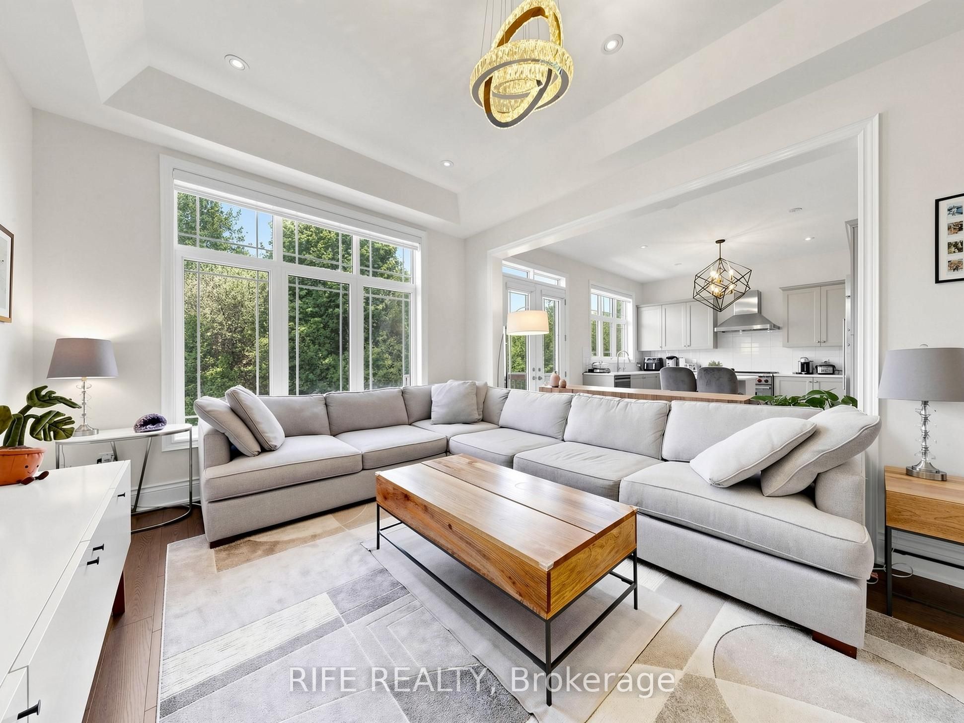 18 Rossini Drive Property Photo 14