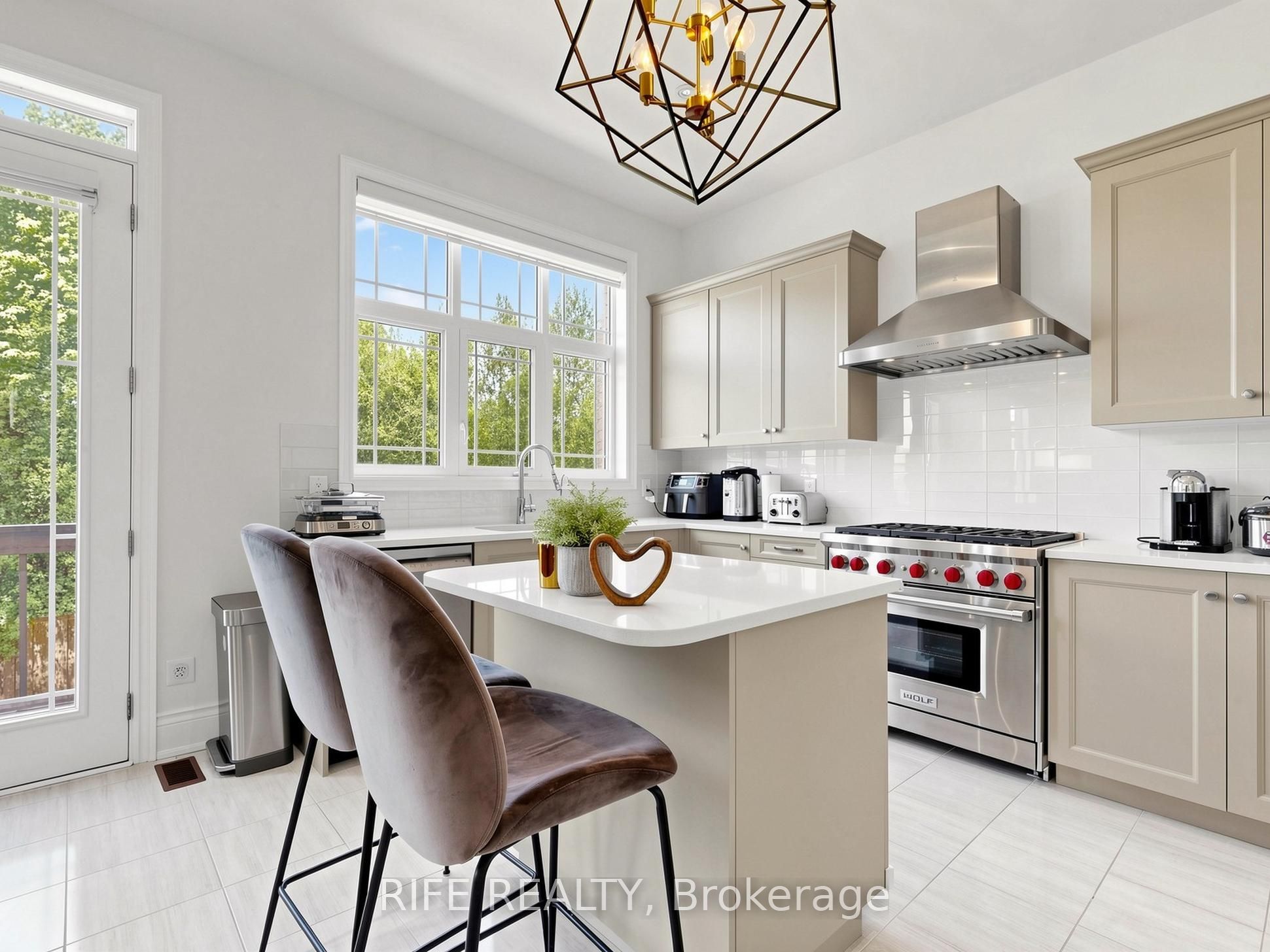 18 Rossini Drive Property Photo 21