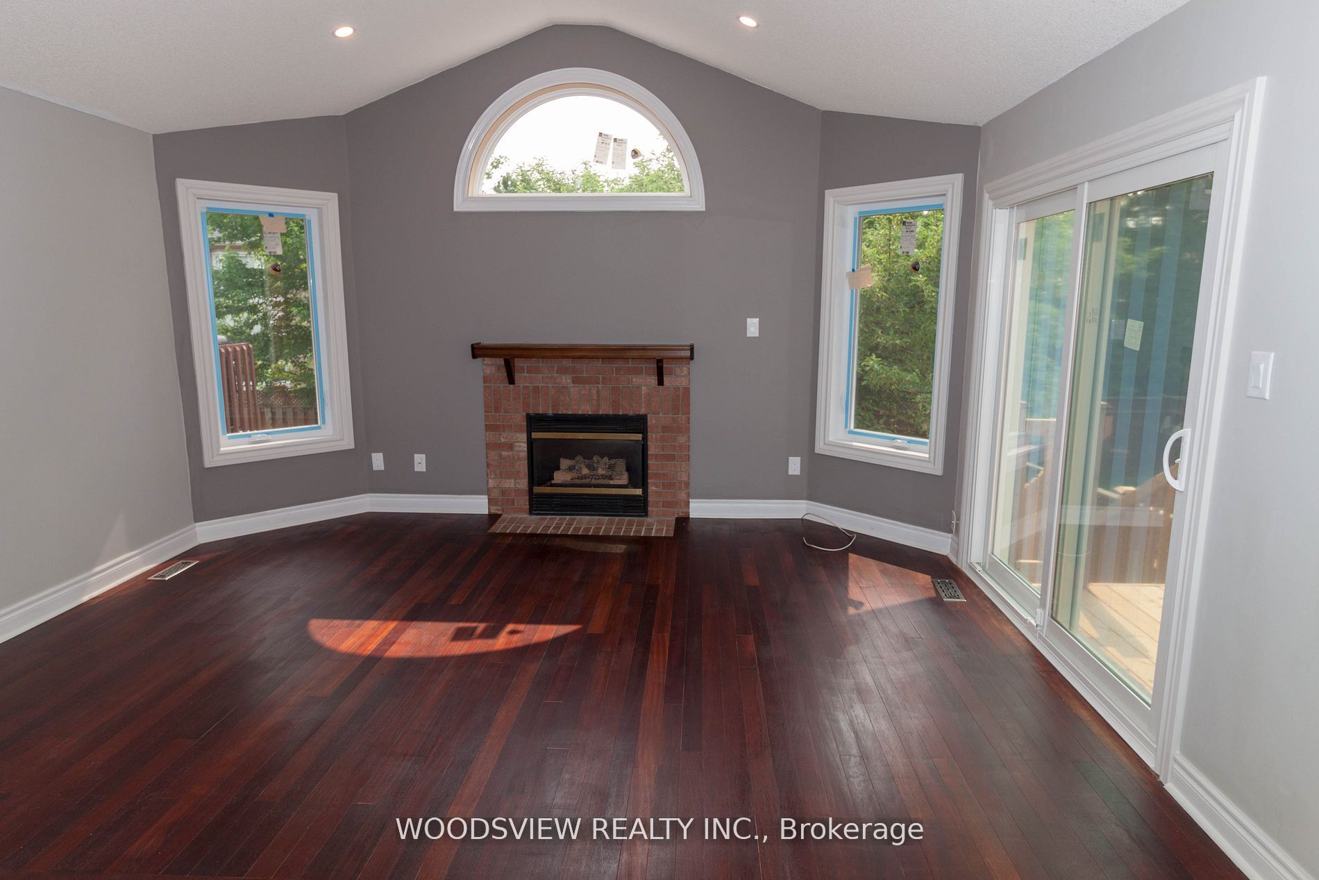52 Rush Road (main &upper Floor) Property Photo 6