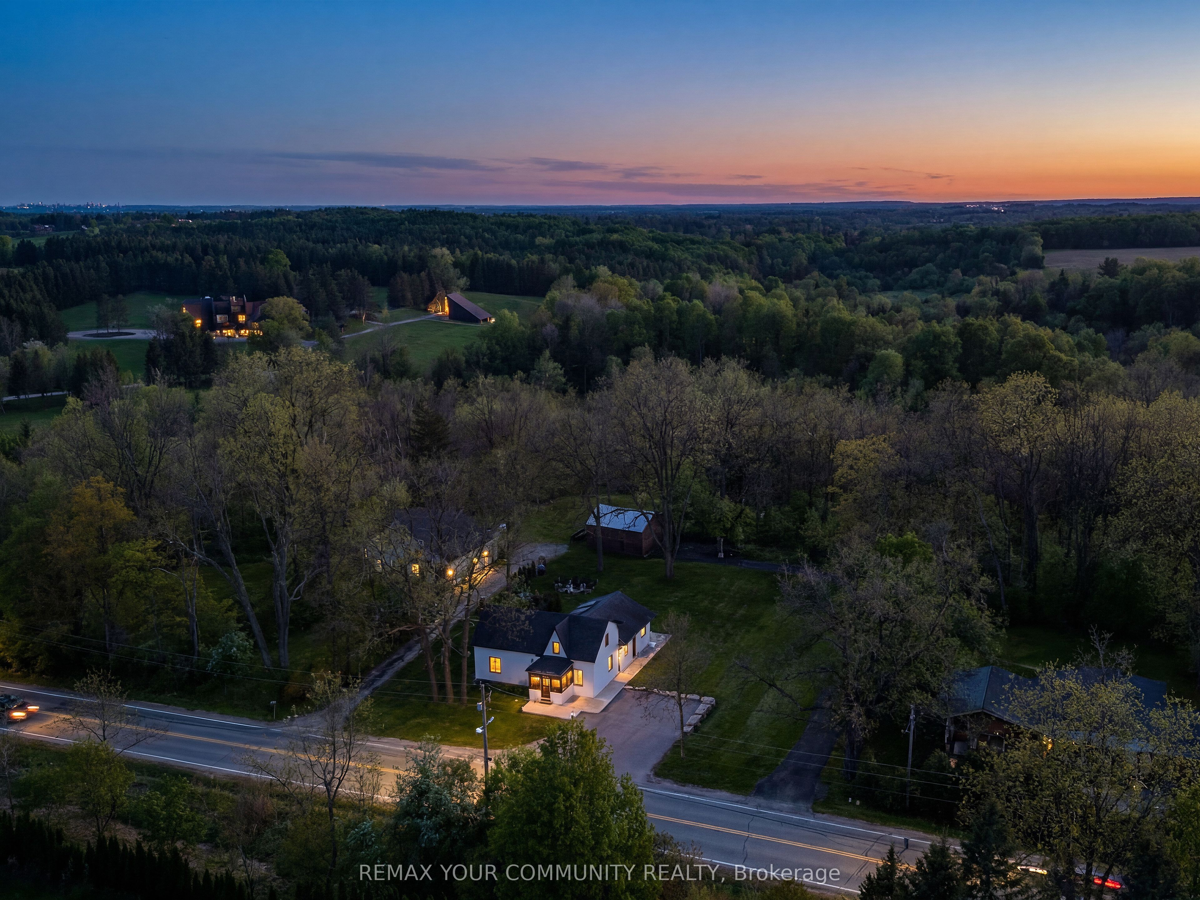 12768 Weston Road Property Photo 2