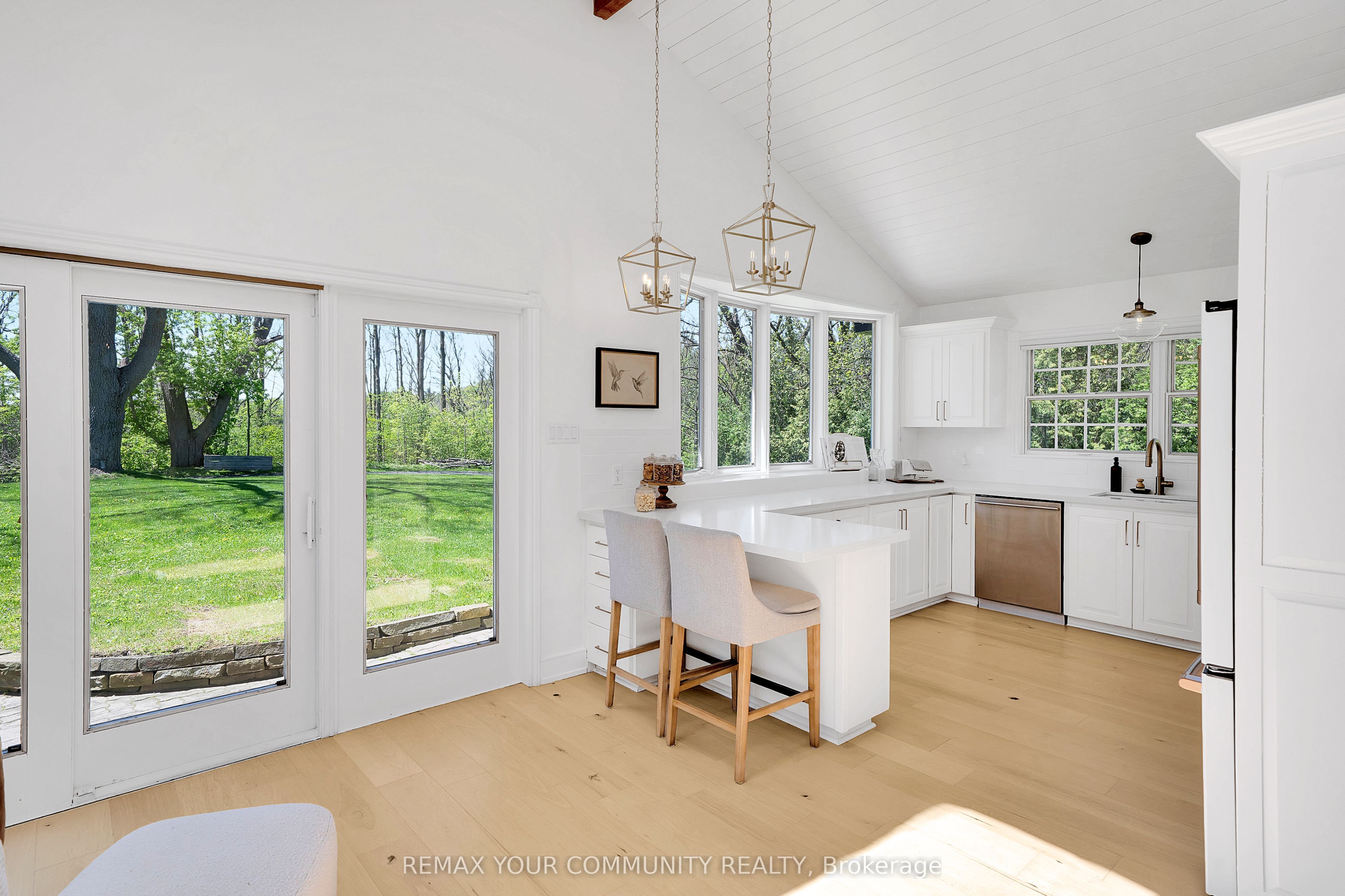 12768 Weston Road Property Photo 9