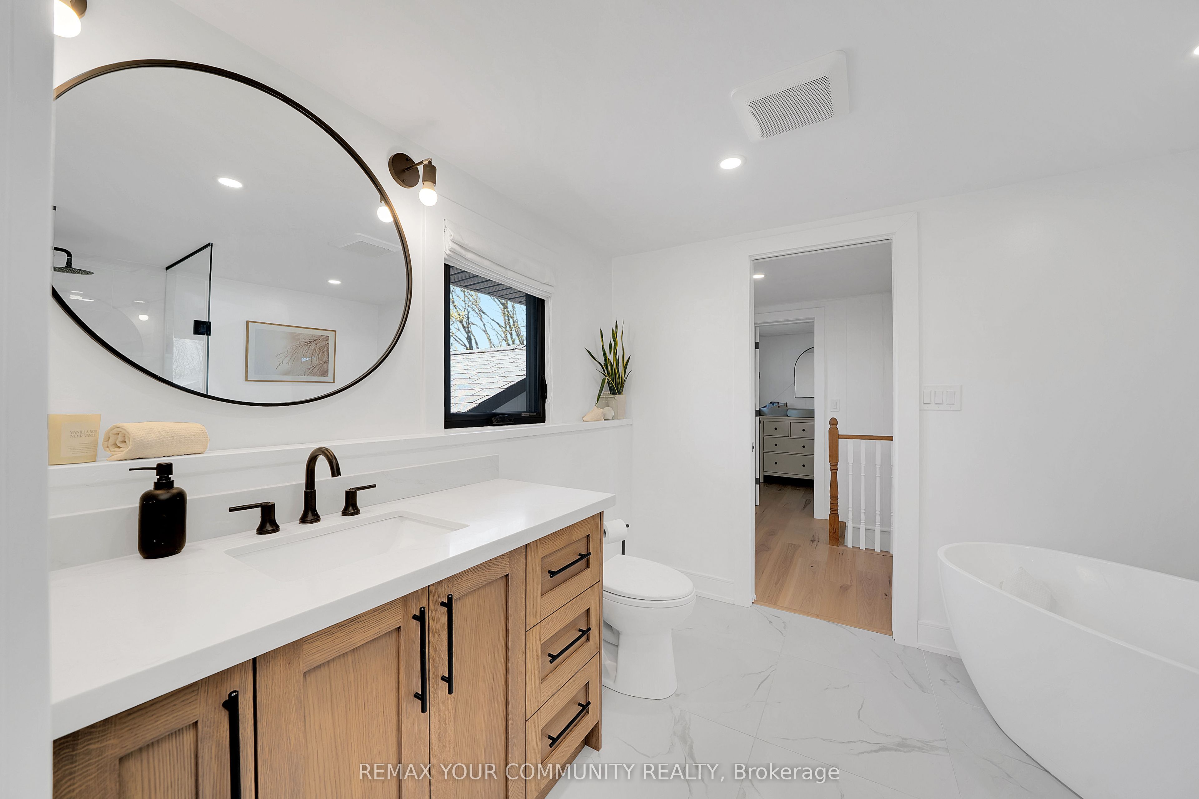 12768 Weston Road Property Photo 29