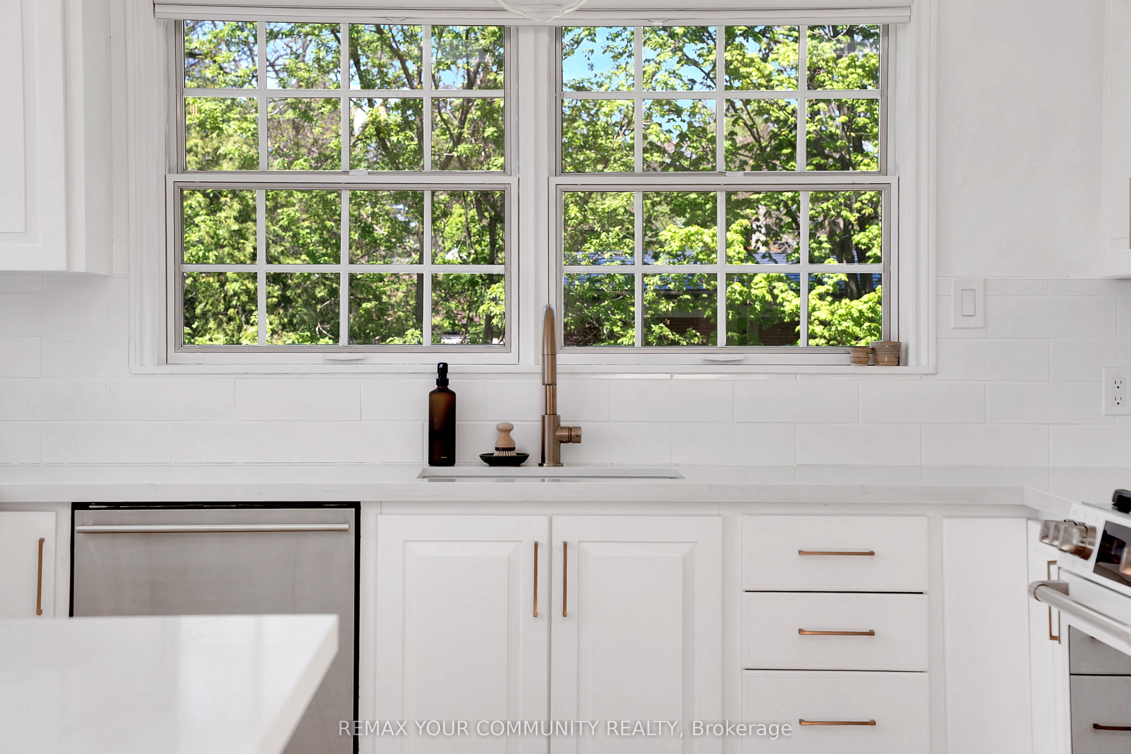 12768 Weston Road Property Photo 47