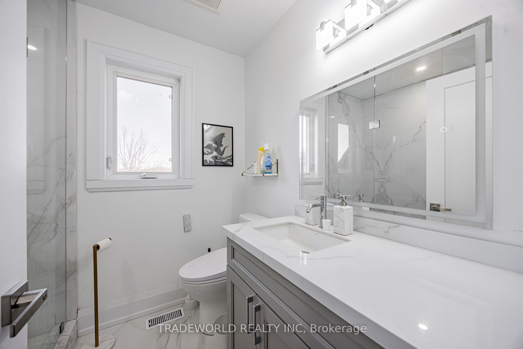 8805 Highway 9 Property Photo 24