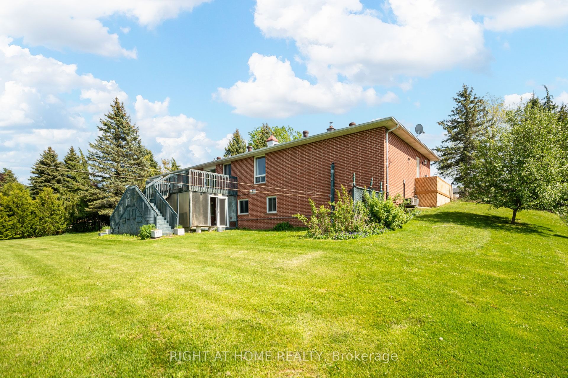 24 Joseph Street Property Photo 35