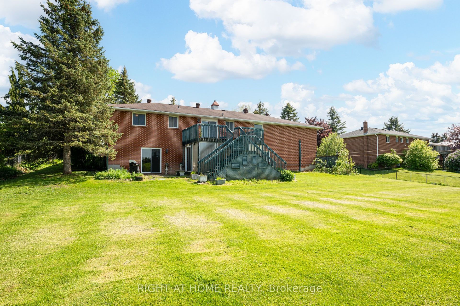 24 Joseph Street Property Photo 37