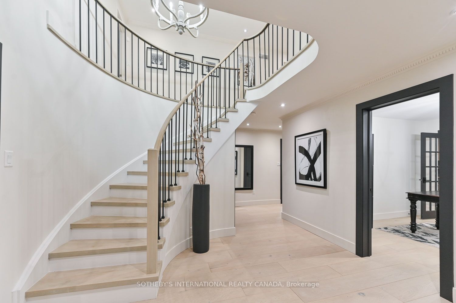 23 Hill Farm Road Property Photo 6