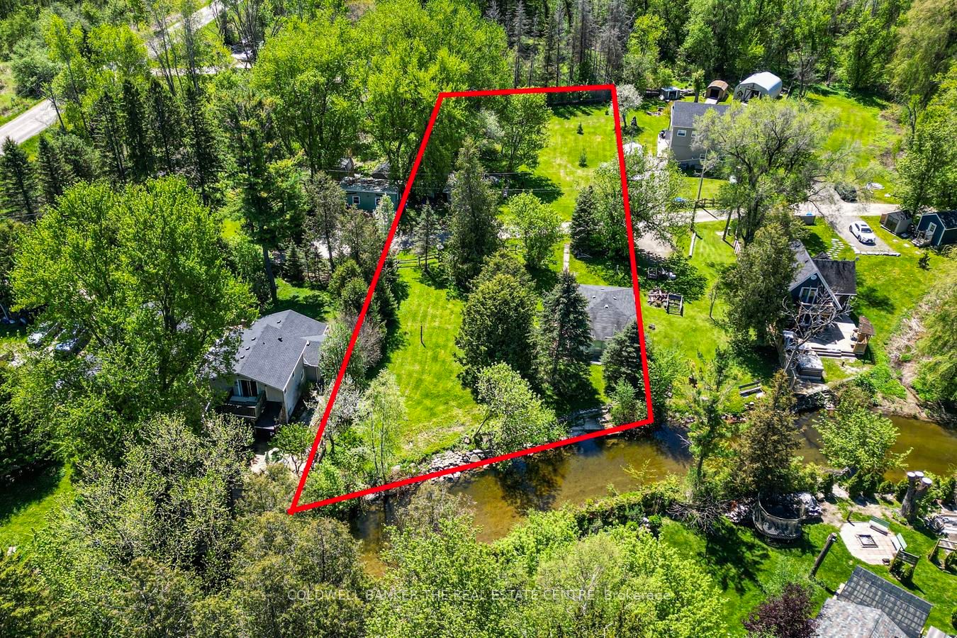 8480 Nottawasaga River Road Property Photo 1