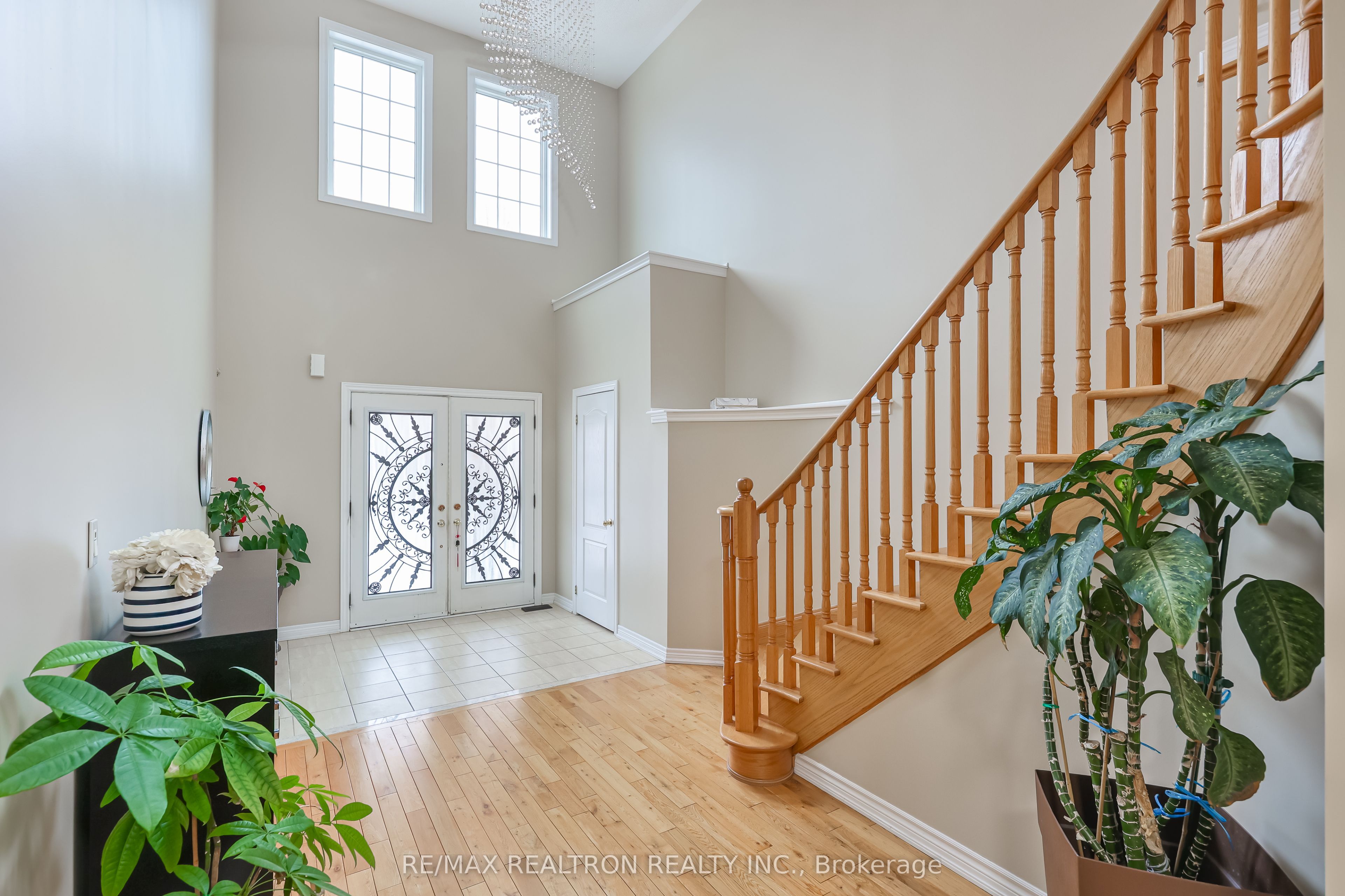 16 Mckenzie Way Property Photo 3