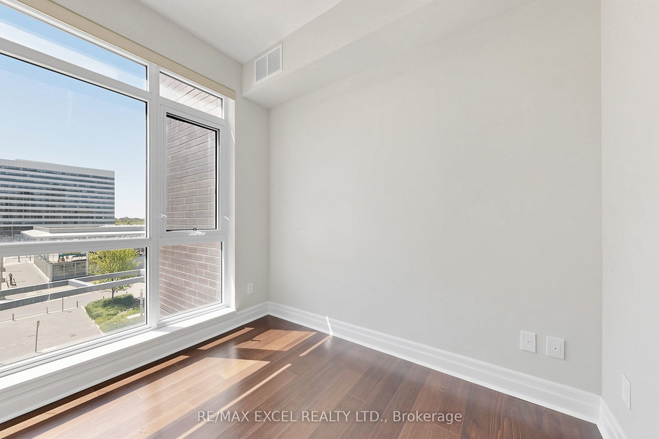 8110 Birchmount Road 416 Property Photo 17