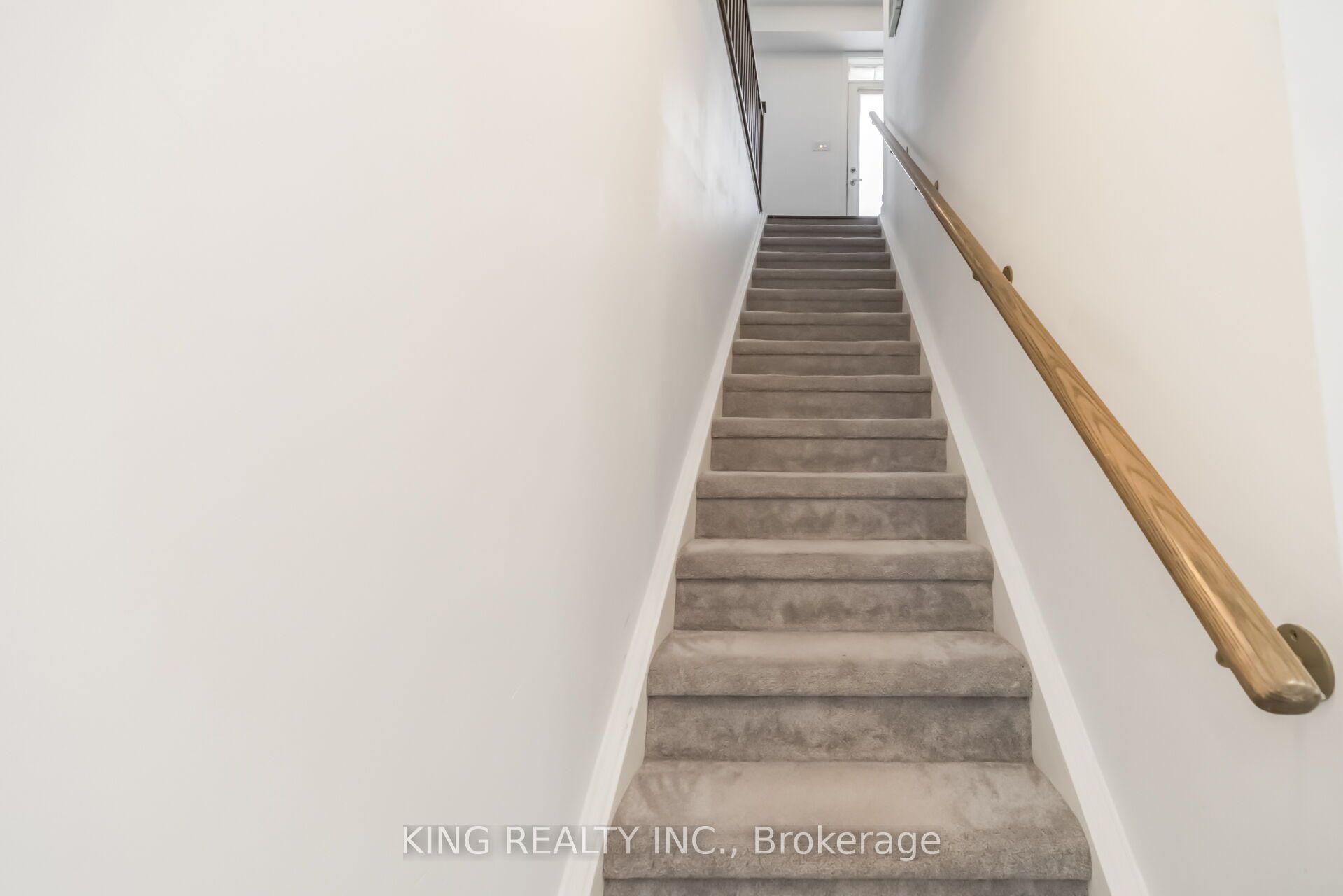 49 Engel Street Property Photo 9