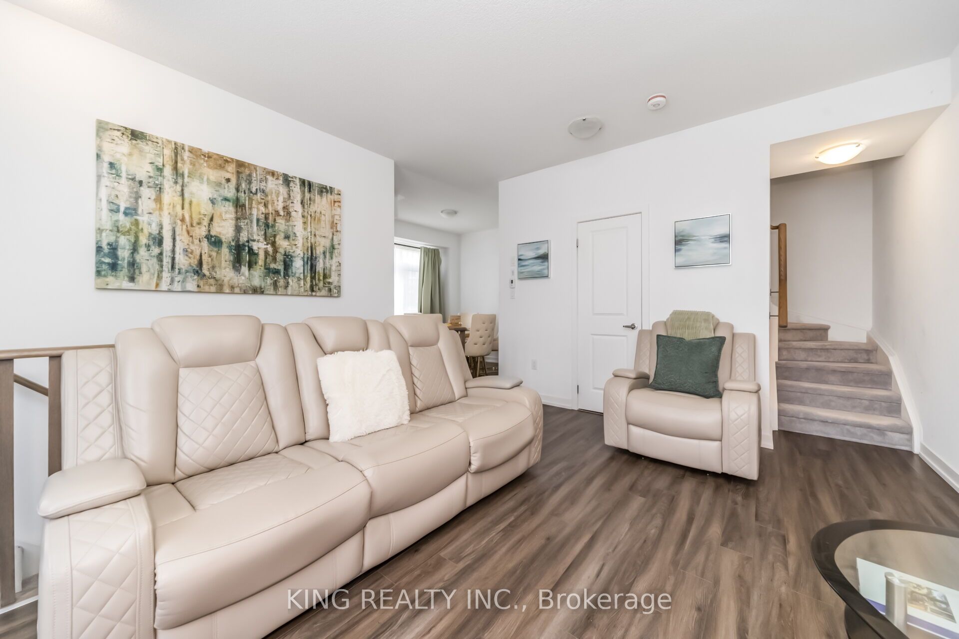 49 Engel Street Property Photo 11