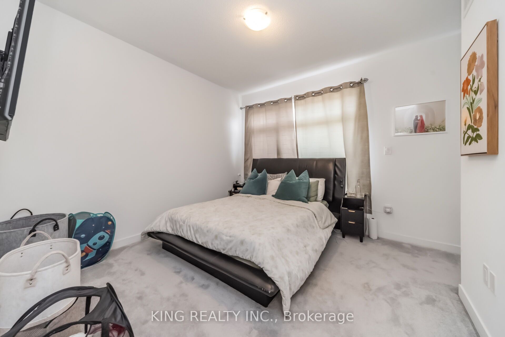 49 Engel Street Property Photo 23