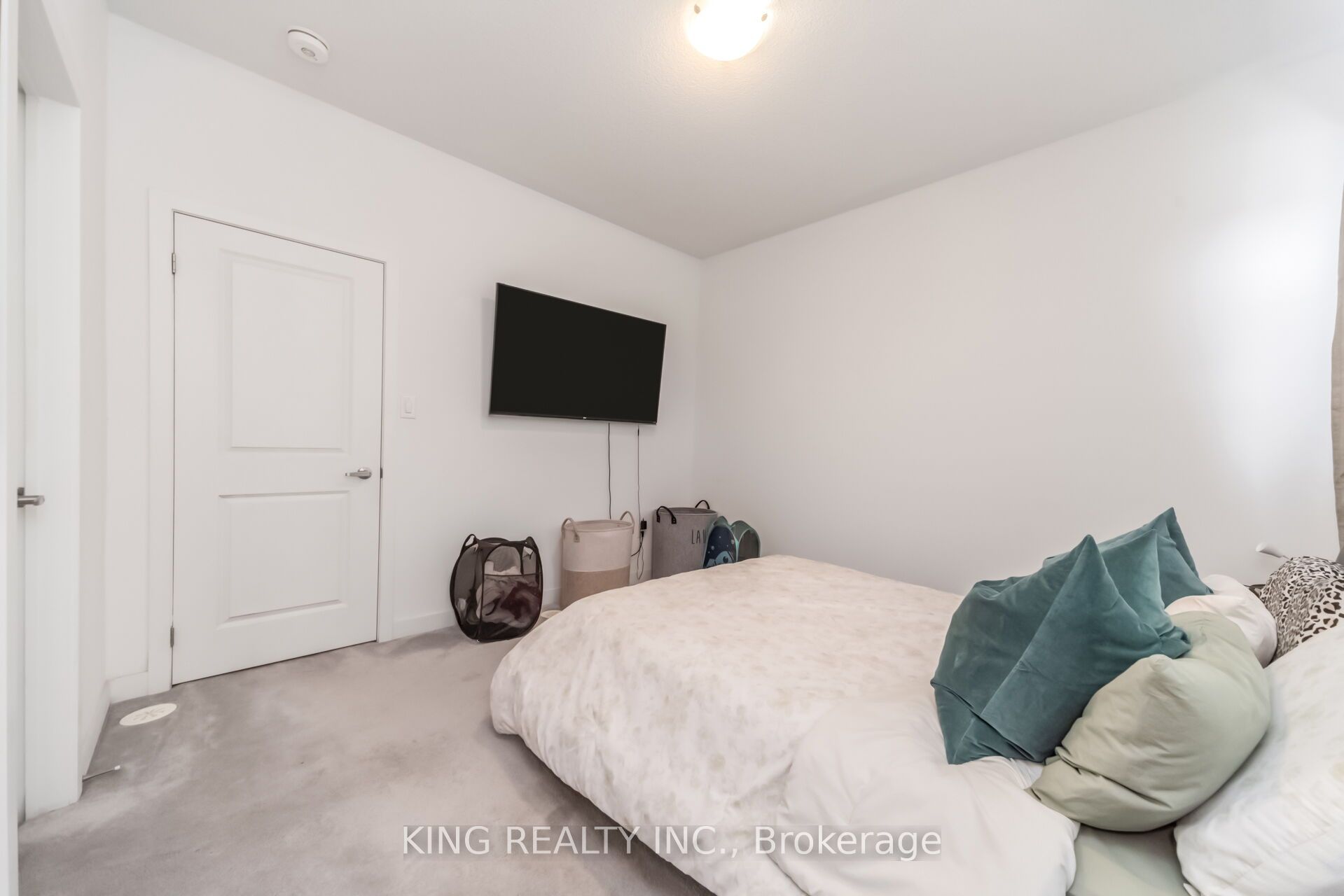 49 Engel Street Property Photo 25