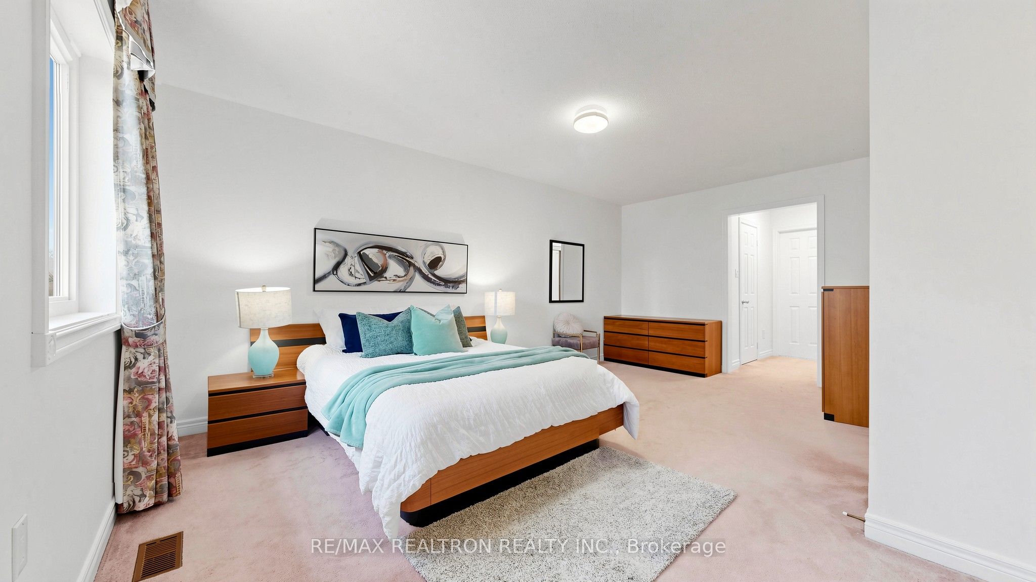 6 Loyal Blue Crescent Property Photo 30