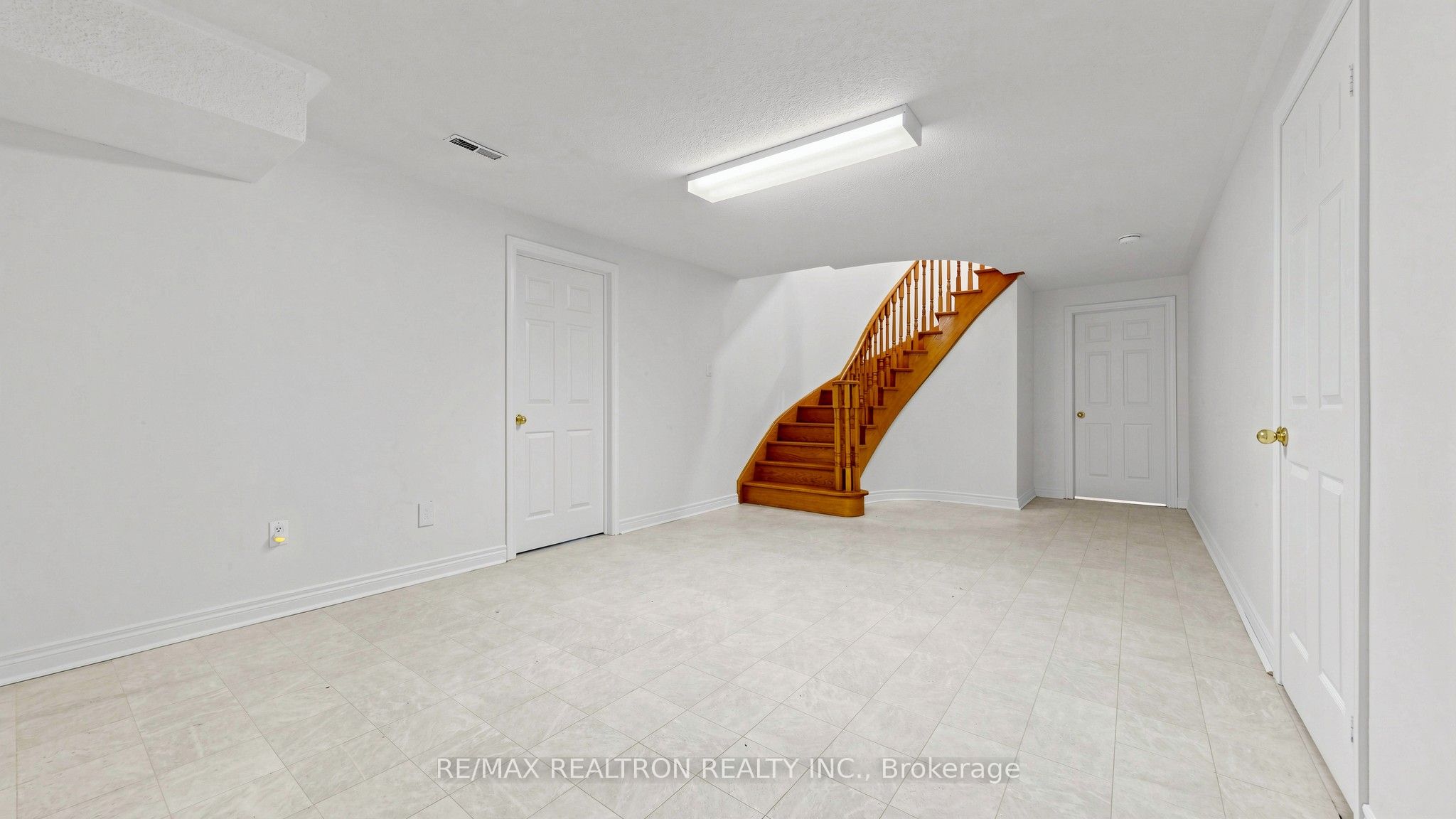 6 Loyal Blue Crescent Property Photo 37
