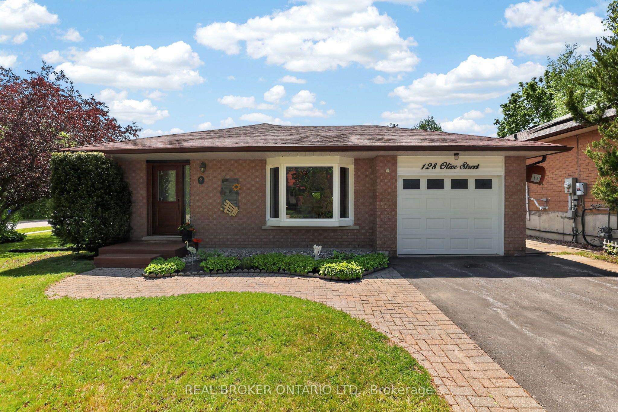 128 Olive Street Property Photo 1