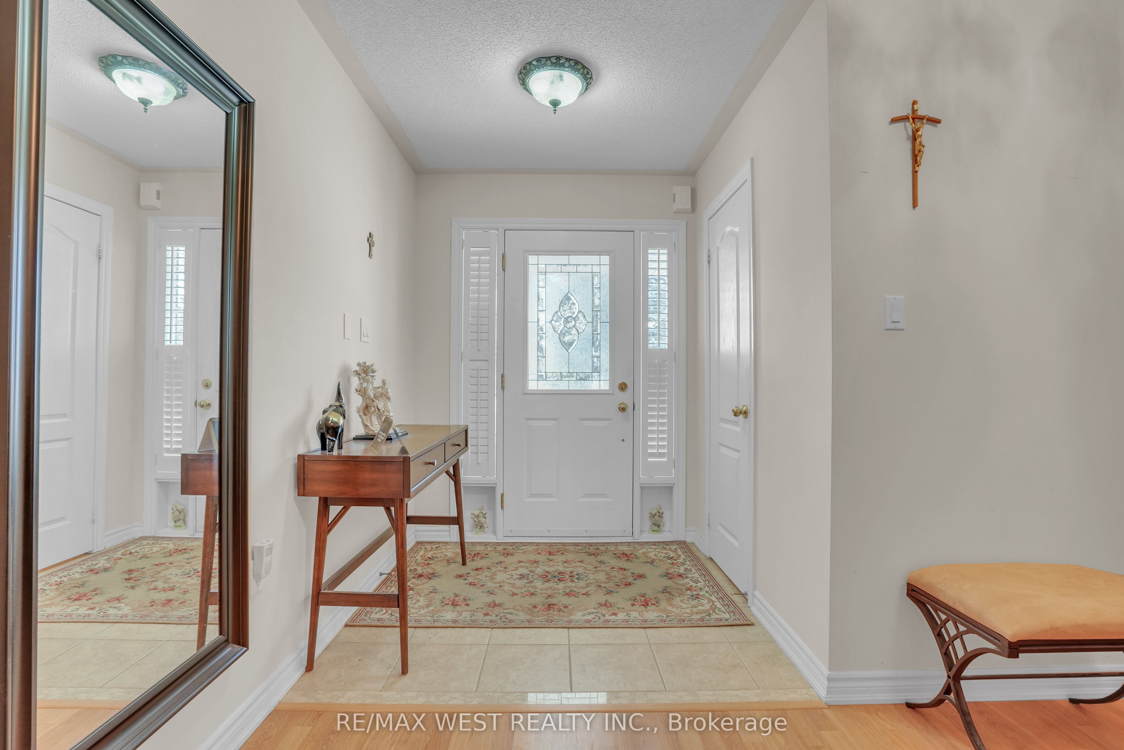 503 Simcoe Road Property Photo 2