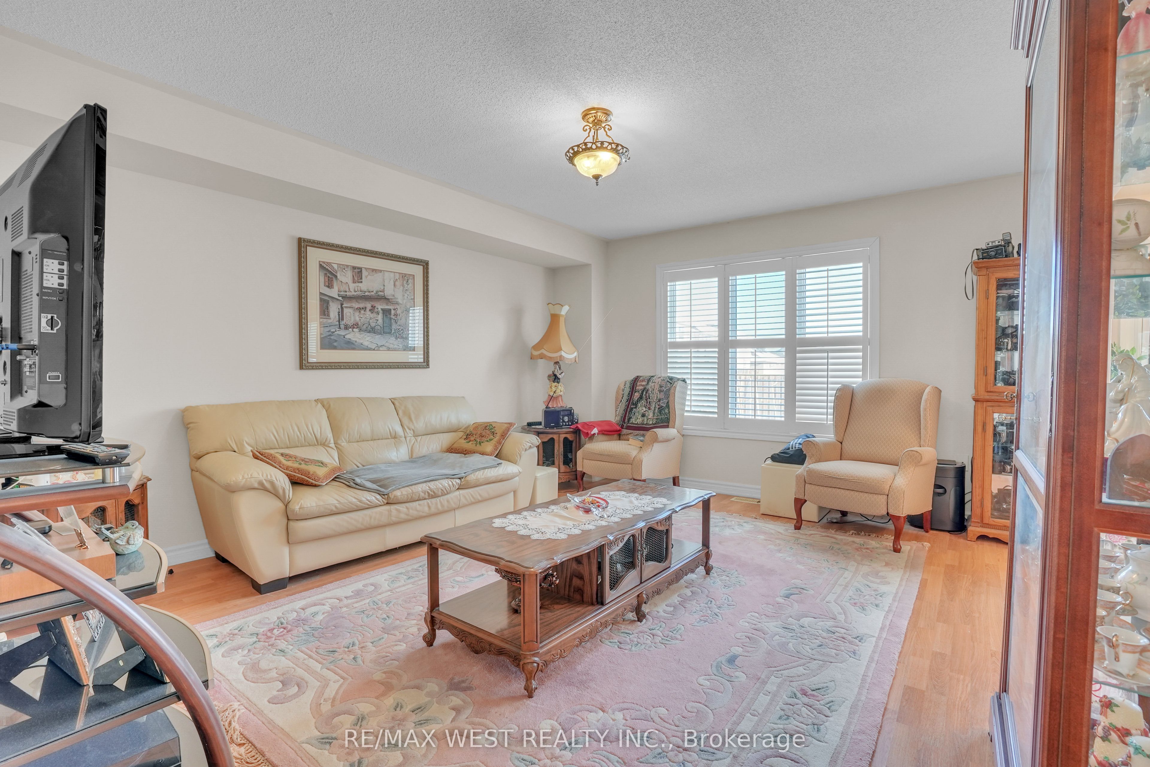 503 Simcoe Road Property Photo 8